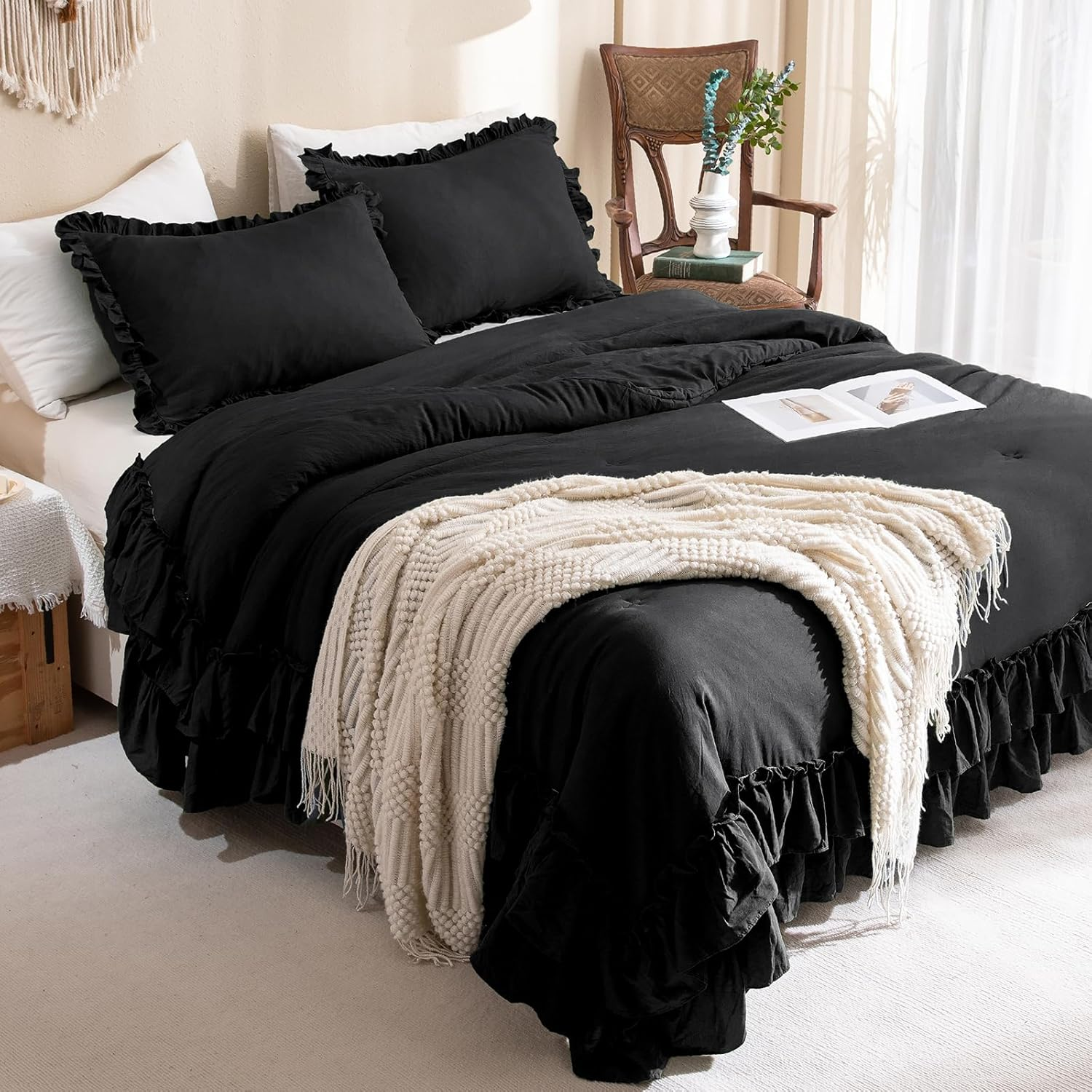 Masaca Ruffled Comforter Set Queen,3-Piece Farmhouse Shabby Boho Chic Bedding,Ultra Soft Linen Feel Textured Bed Comforter Set (1 Ruffle Comforter+2 Pillow Shams)