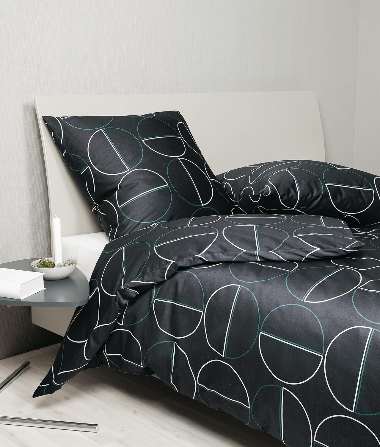 Janine J. D. Bed Linen 240 X 220 Cm + 2 X 80 X 80 Cm Soft Mako Satin Duvet Cover with Zip 100% Cotton Oeko-Tex Nightshade Blue Atlantic