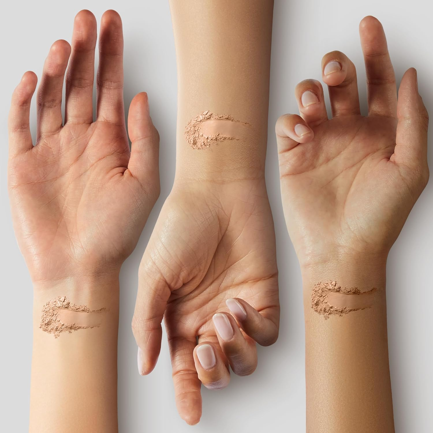 Clinique Superpowder Double Face Powder Matte Beige image number 2