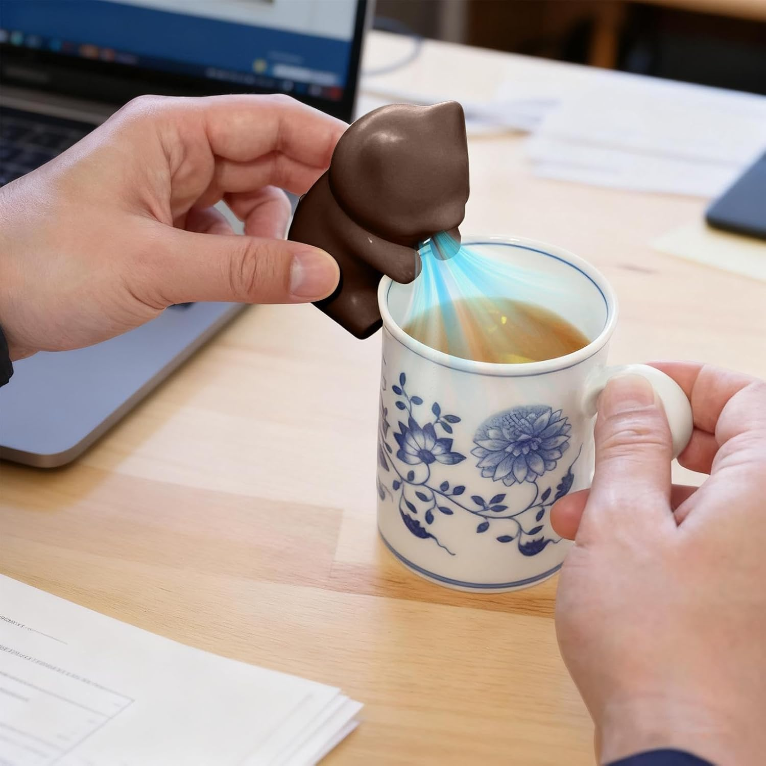 Mini Food Cooling Fan, Usb Rechargeable Cat-Shaped Cooler with Portable Design, Food Cooling Tool for Home, Kitchen Gadget, Kitchen & Dining Gadgets Accessory for Offices Travel 3.15X2.56 Inches - White image number 5