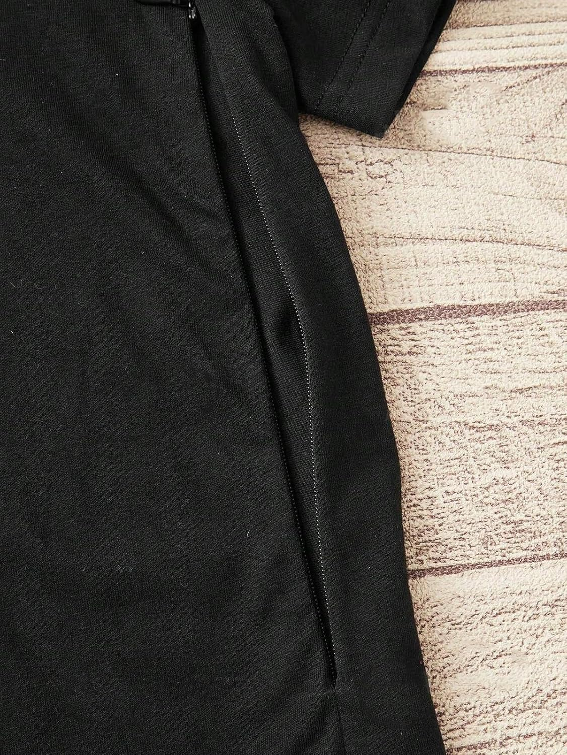 Women Maternity Nursing Shirt Funny Mama Shirt Cute Leopard Heart Graphic Tees Friendly Zip Maternity Breastfeeding Tops