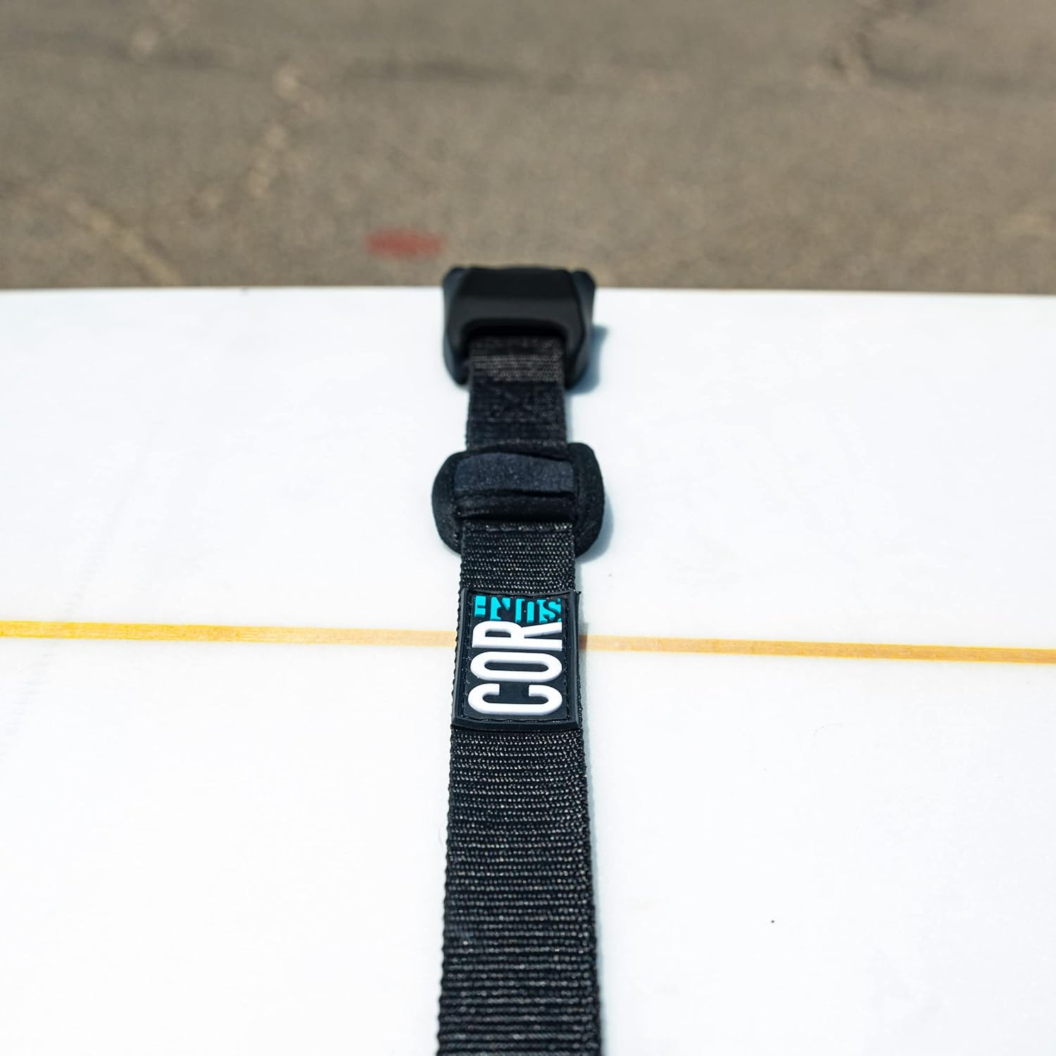 Universal Kayak Surf Rack for Cars | Paddle Board Soft Rack for Surf Kayak and Paddleboards with Scratch Resistant Buckles (71 CM) image number 6