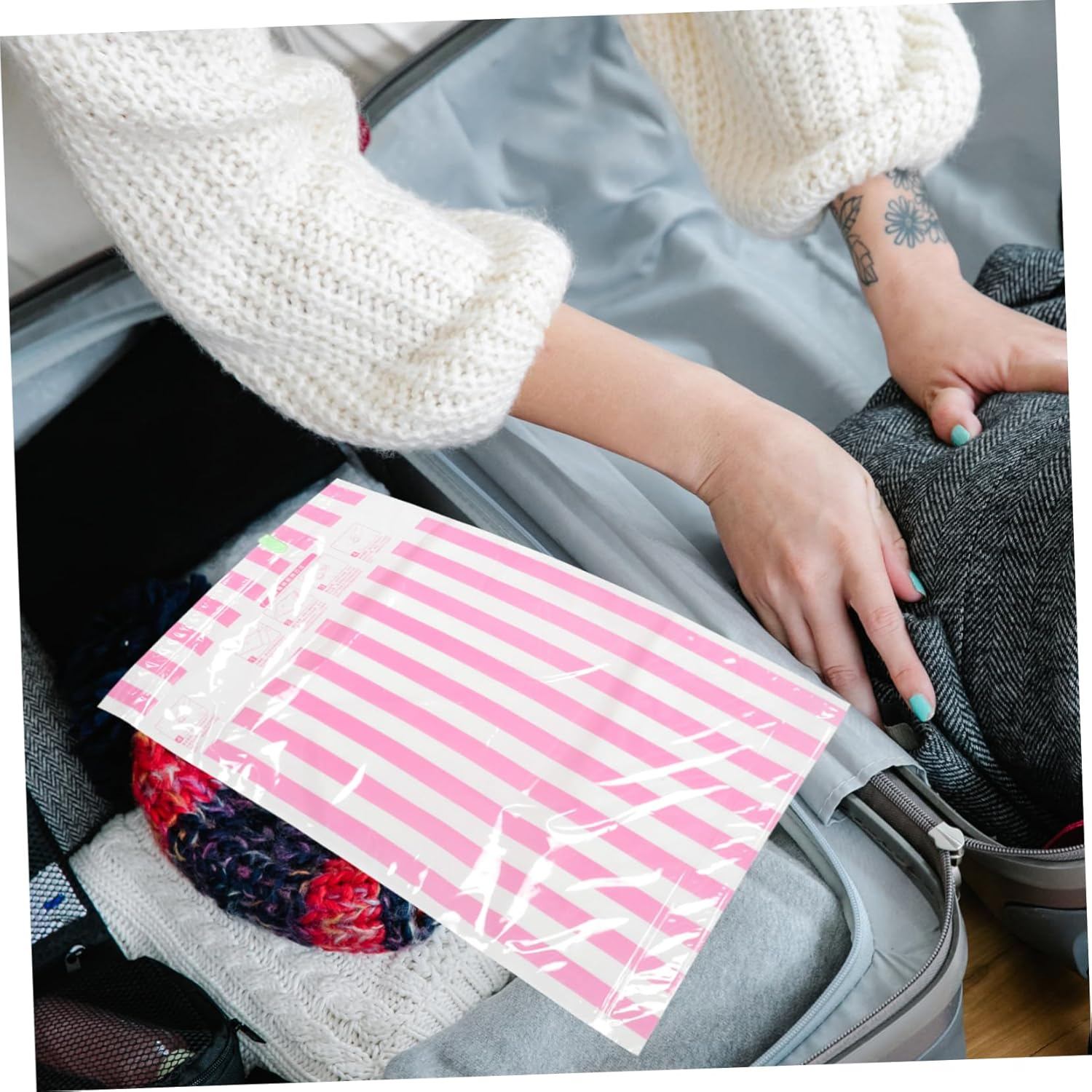 OKUMEYR 10Pcs Space Saving Storage Bags Vacuum Sealer Bags for Travel Accessories