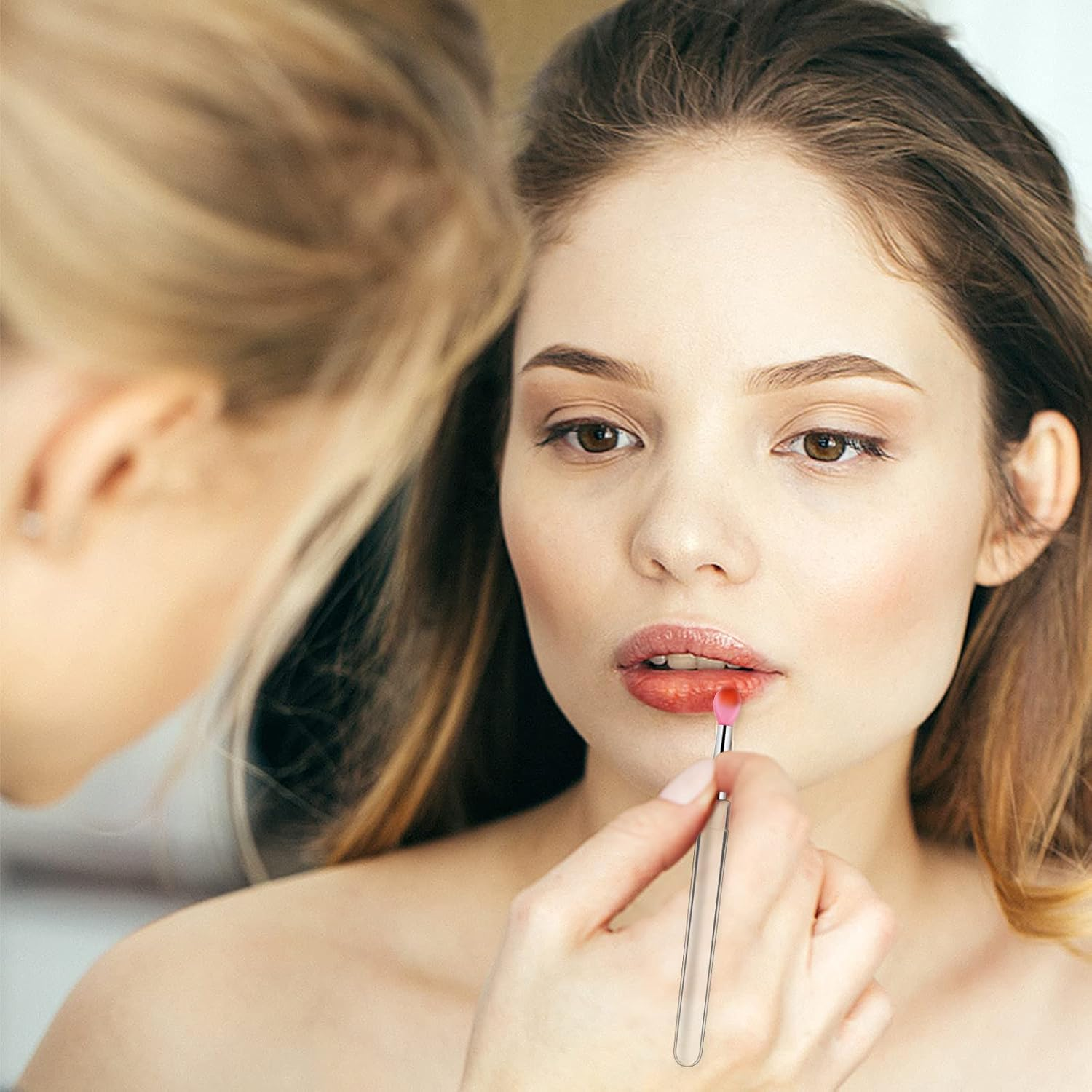 Abeillo 6PCS Silicone Lip Brush, Silicone Lip Applicator Reusable Lip Balm Applicator with Cap Lip Scrub Brush Lip Brush for Lipstick, Eyeshadow, and Cream Lip Mask (Multicolor) image number 2