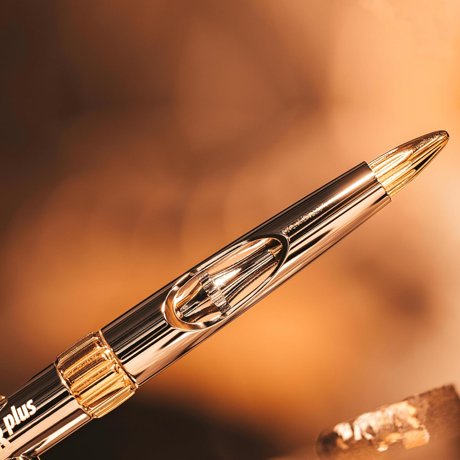 Harder & Steenbeck Airbrush &ndash; Evolution 2024 Crplus - German-Engineered Dual Action Painting Set with Gravity Feed - 0.28Mm Self-Centering Nozzle - 2Ml Paint Cup - 121231 image number 6