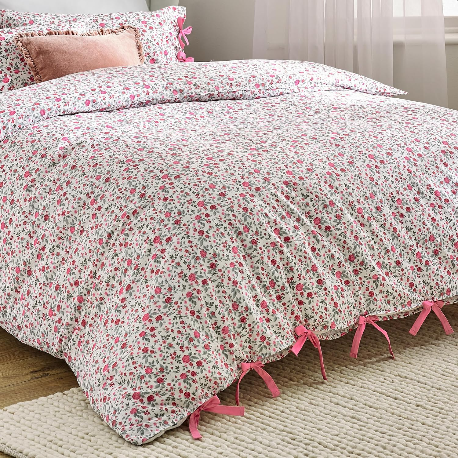 Wylder Nature Hannah Duvet Cover Set &ndash; 100% Tumbled Cotton Floral Bedding with Bow Closures (Pink - Double) image number 1