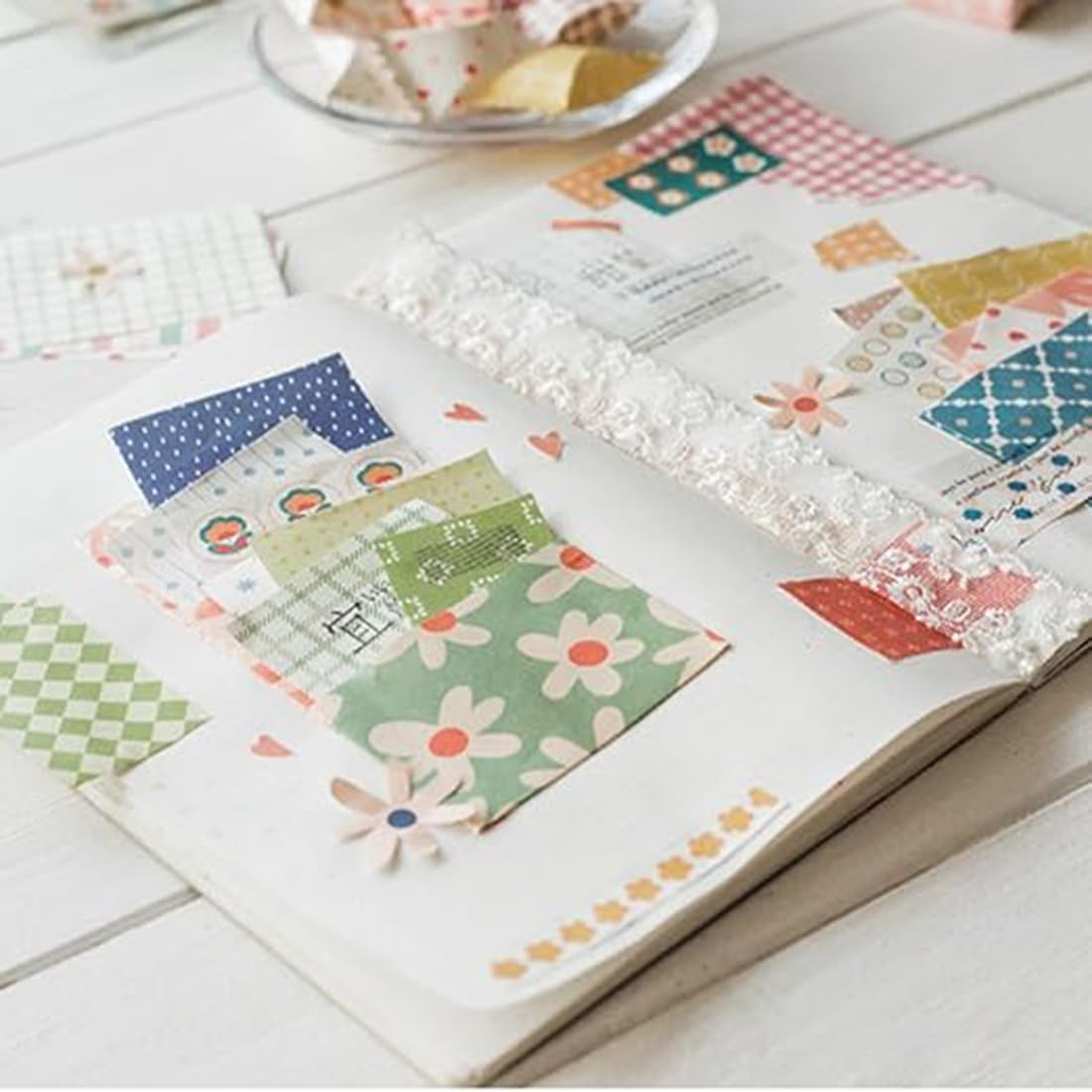 500 Sheets Vintage Scrapbook Paper Set, Aesthetic Stationery Scrapbooking Paper Supplies, Decorative Paper Scrapbook Supplies for DIY Art Crafts Scrapbooking Journal Photo Album image number 1