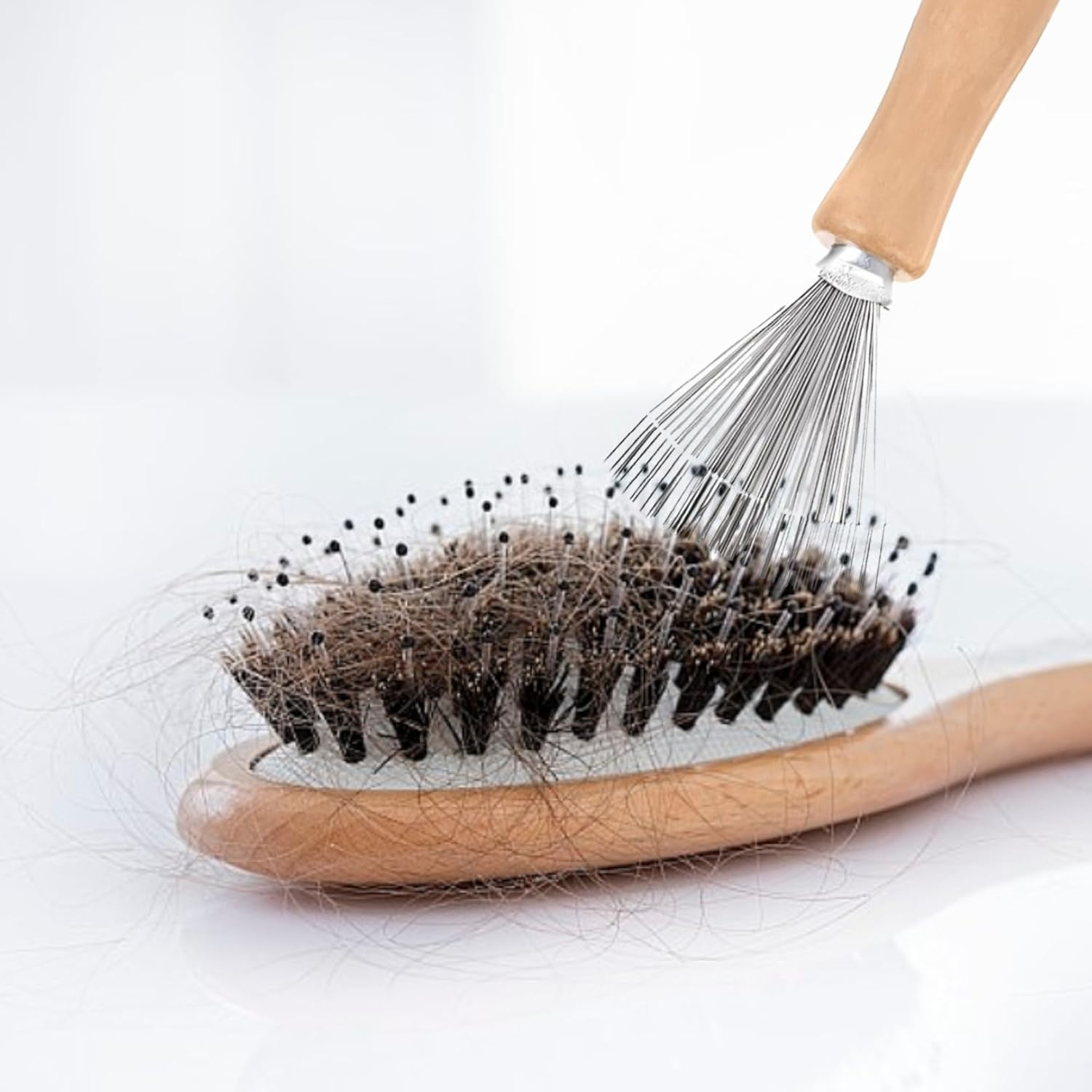 Brush Cleaner, Hair Brush, Pack of 2 Hair Brush Cleaner, Comb Cleaning Tool with Wooden Handle, Mini Hair Brushes, Cleaner Tool for Cleaning Brushes, Combs, Bath Mats, Carpets image number 2