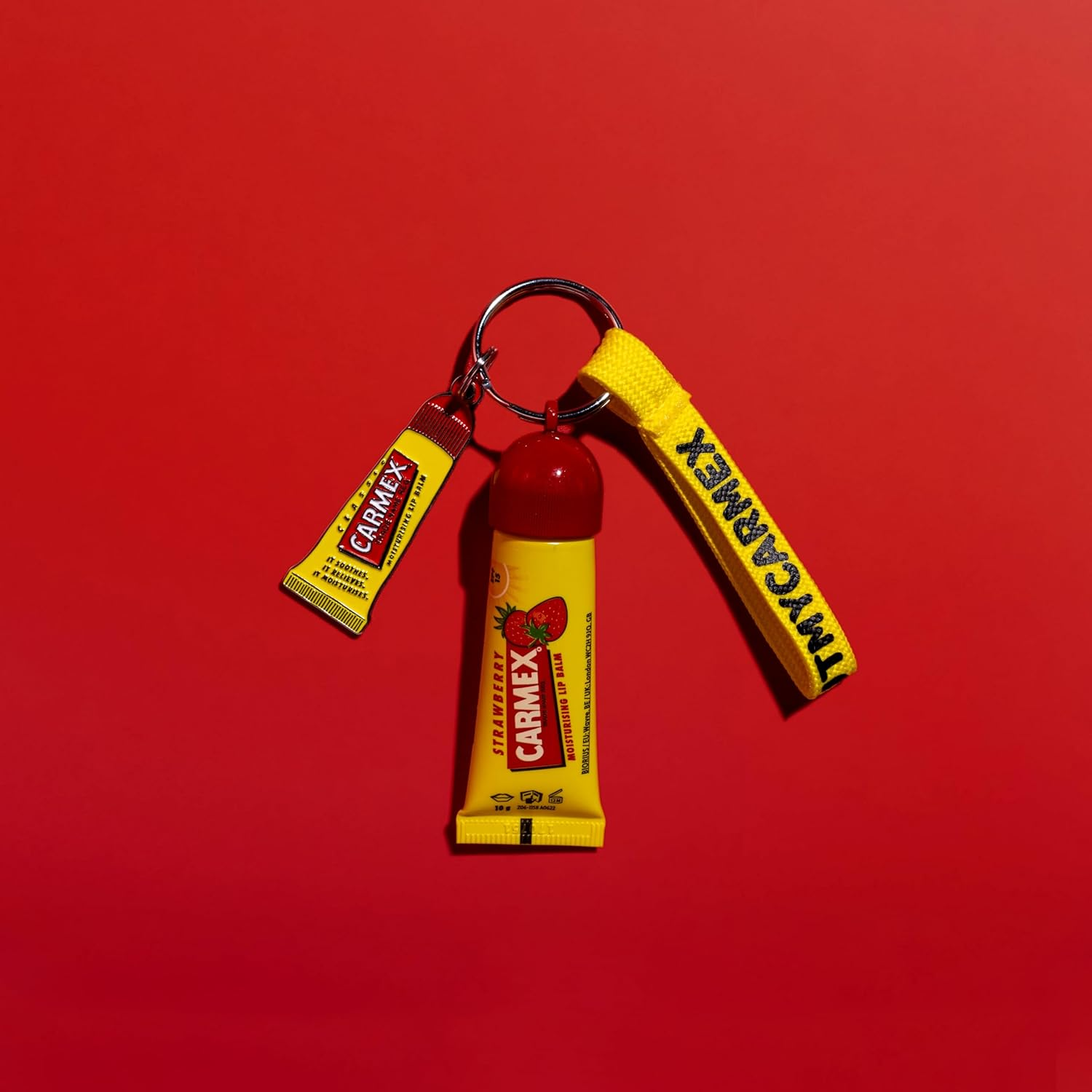 CARMEX Limited Edition Keyring Set (Incl Strawberry Tube) Softens & Hydrates Lips image number 2