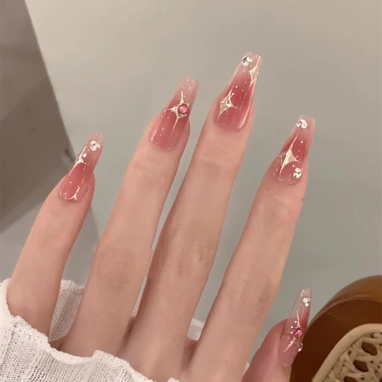 Moguri 24 Pieces Pink Diamond Press on False Nails Medium Length Shiny White Silver False Nails Stars Moon