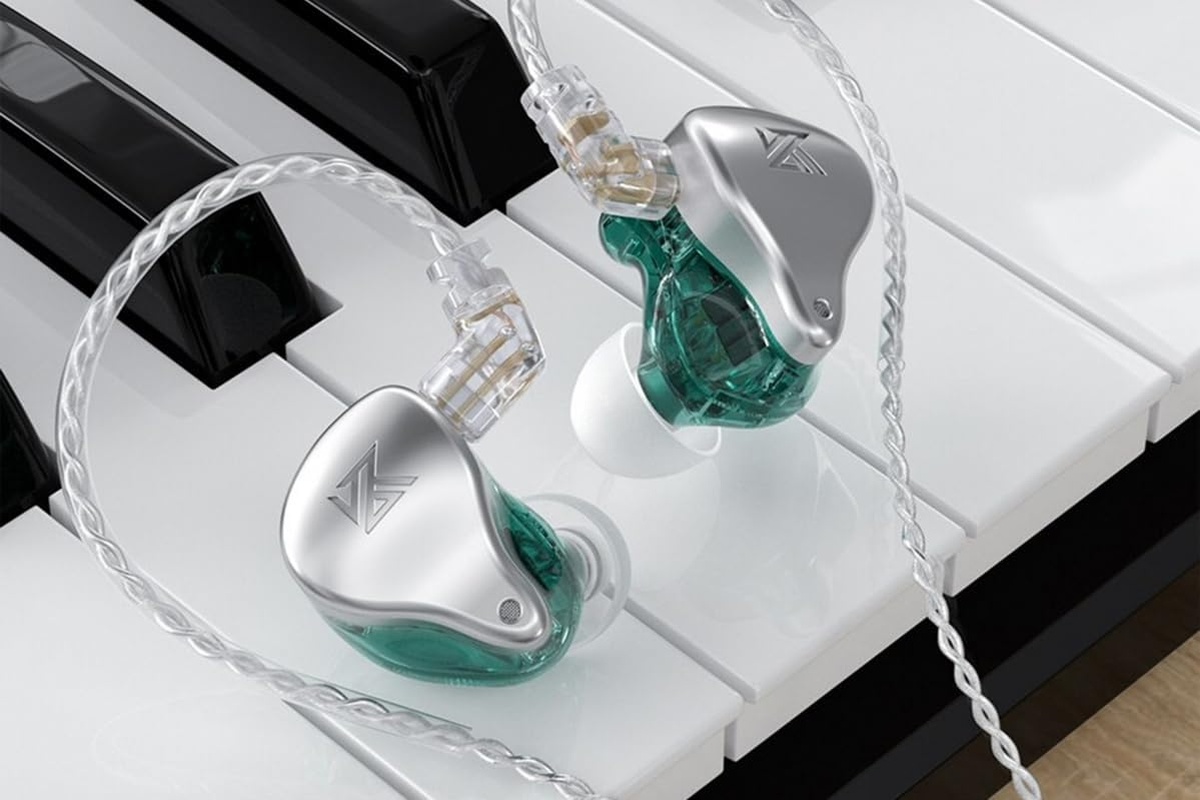 KZ AST Earbuds with Microphone image number 5