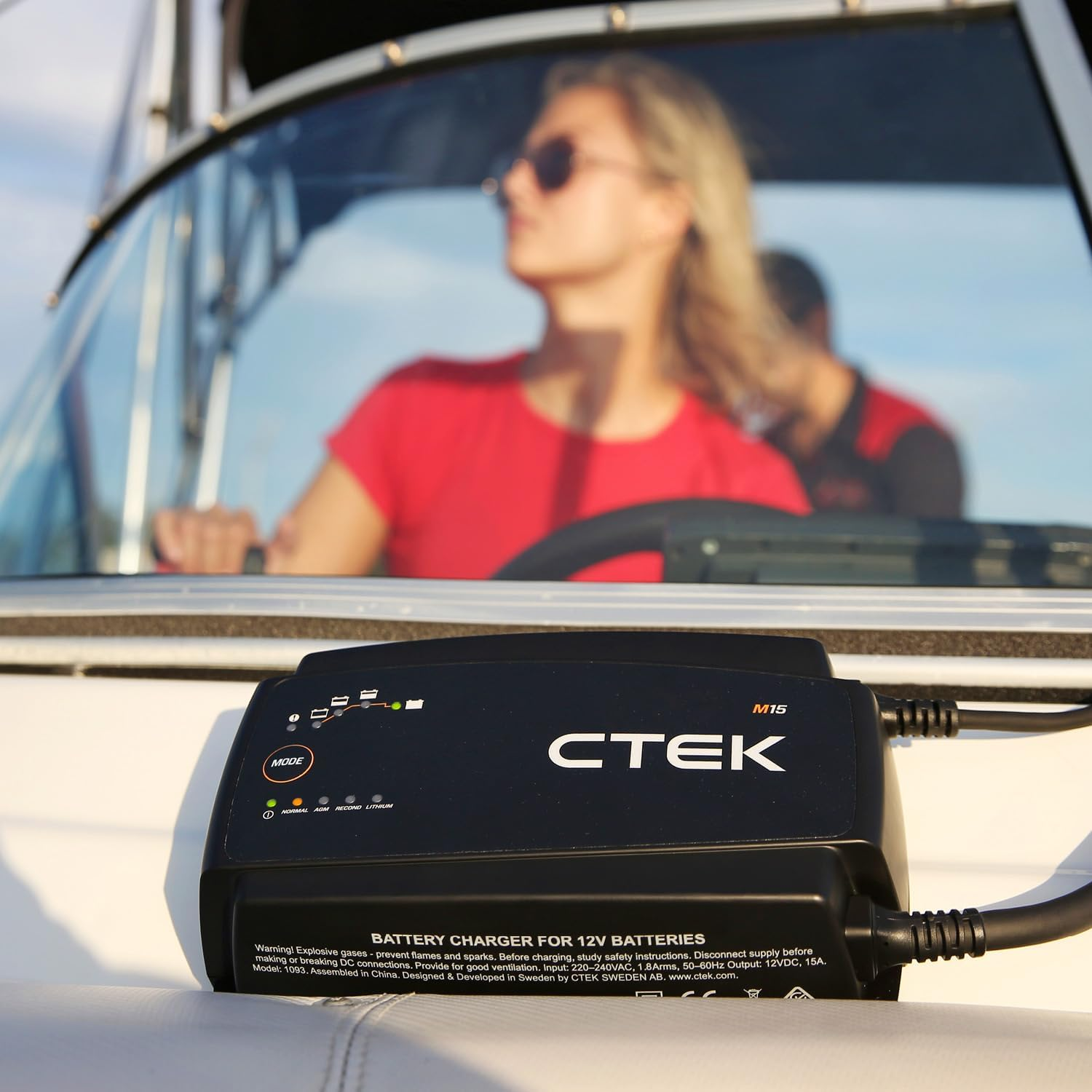 CTEK M15 Marine Charger - 15A Battery Charging for Marine Batteries