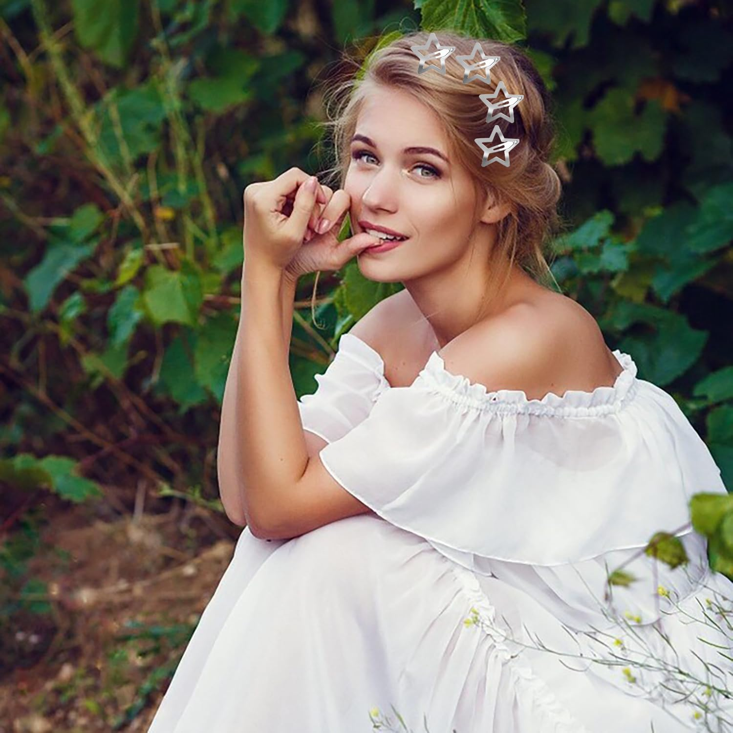 YPYMOD Pack of 20 Metal Star Hair Clips with Snap Closure, Silver, Cute Small Hair Clips, Hollowed Star Hair Pin for Children, Girls and Women, 3.2 Cm image number 2