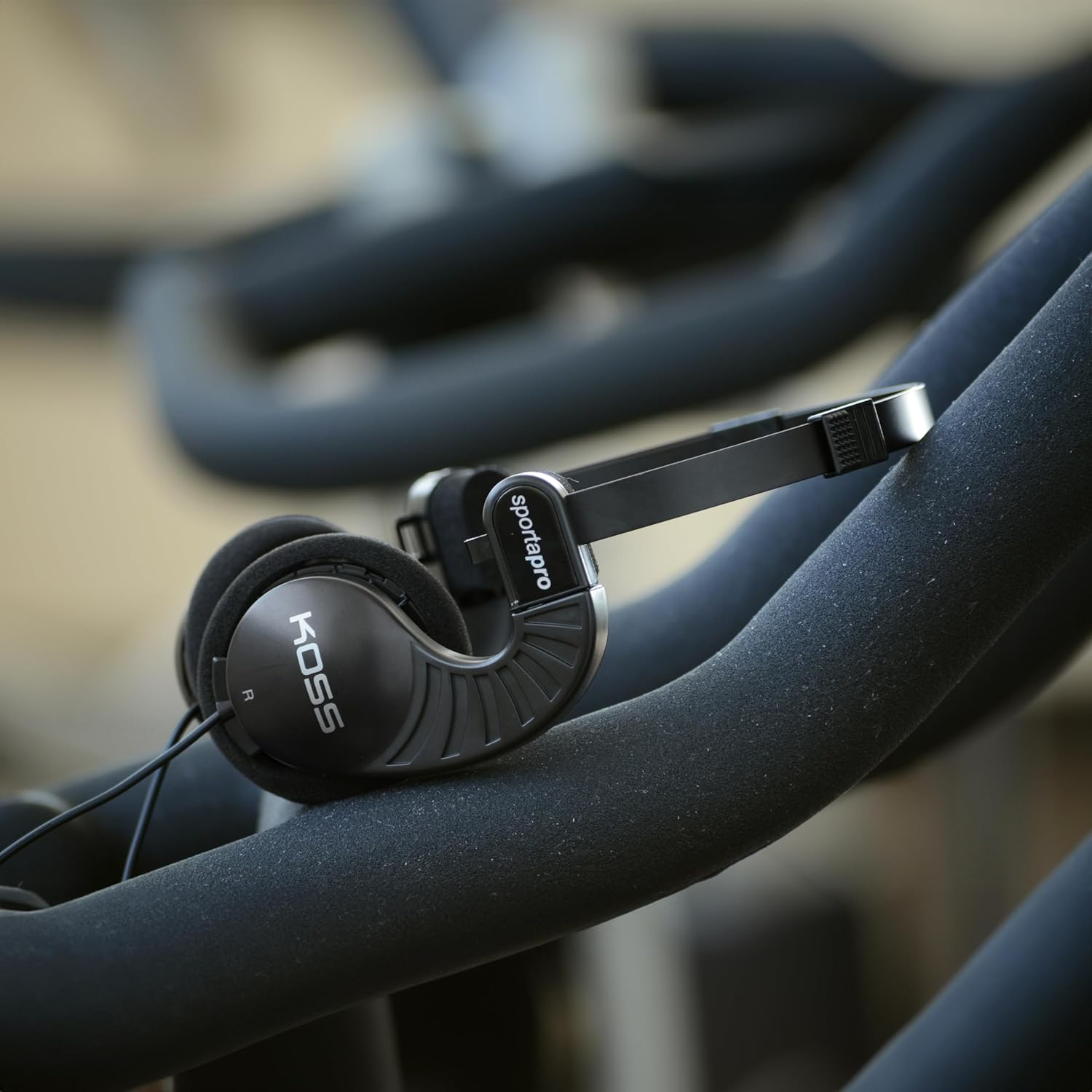 Koss Sportapro Stereo Headphones image number 2