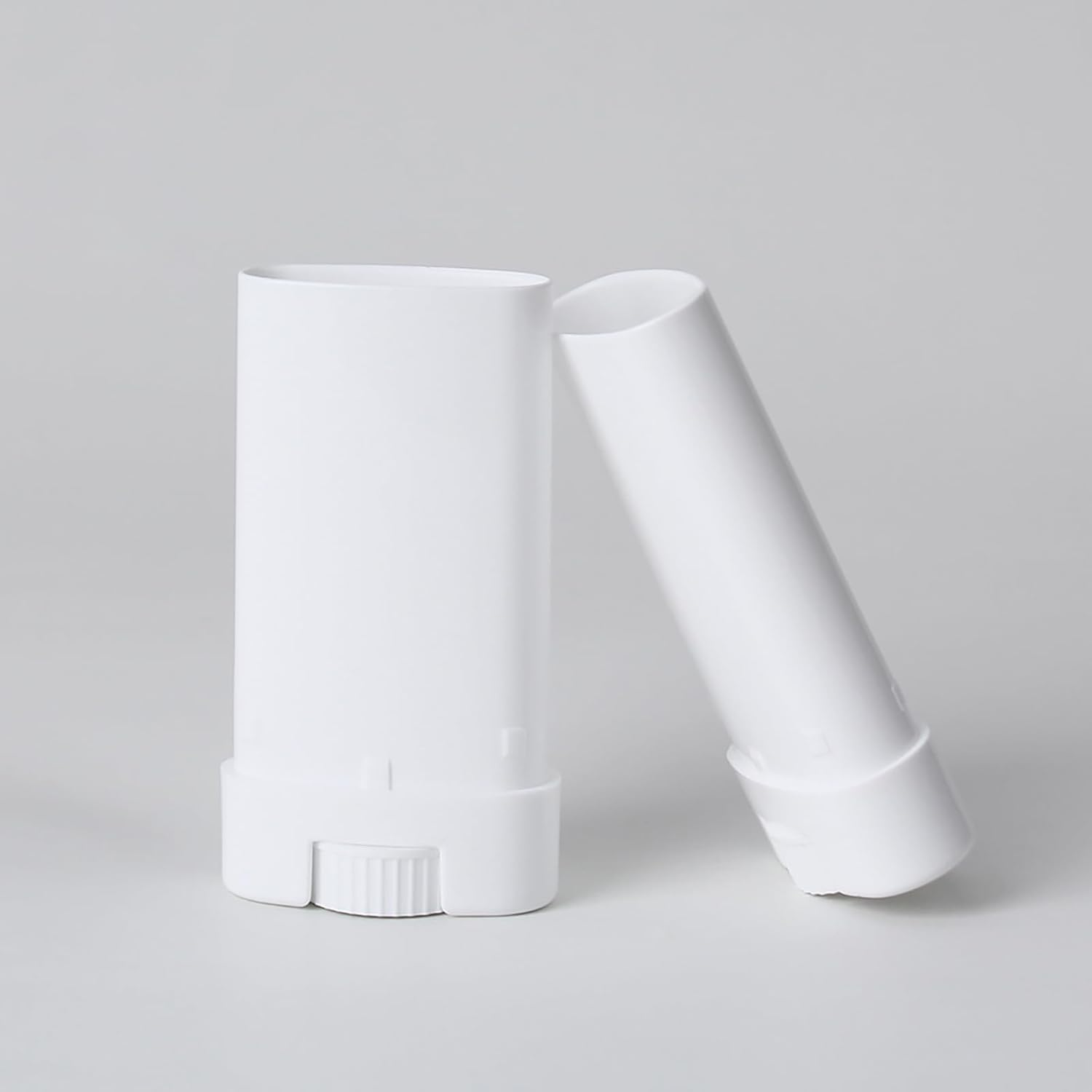 3PCS 15 Gram Deodorant Twist up Tubes Oval Lip Balm Containers Refillable Deodorant Stick Plastic Chapstick Tubes Lotion Bar Stick image number 5