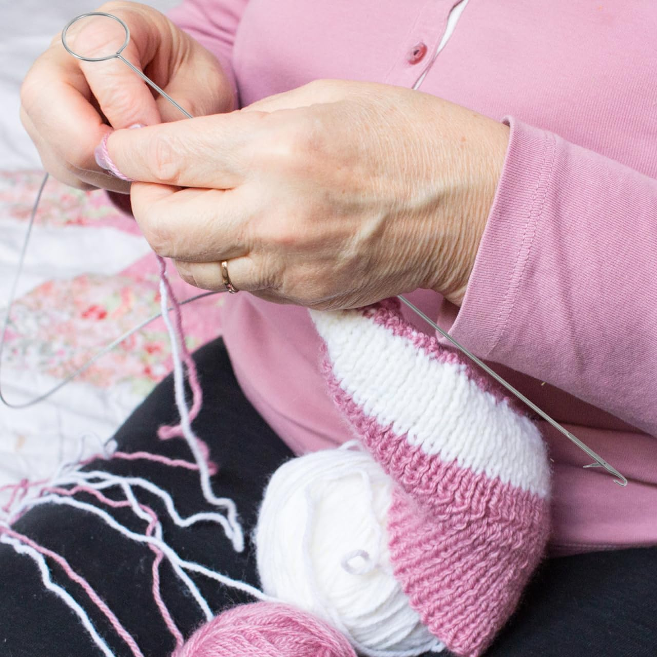 SEWACC 2Pcs Sewing Loop Sewing Accessories and Supplies Sewing Strap Turner inside Out Belts Loop Turner Home Craft Sewing Tool Turner Tool Turner Sewing Crochet Hook Knitting Accessories image number 2