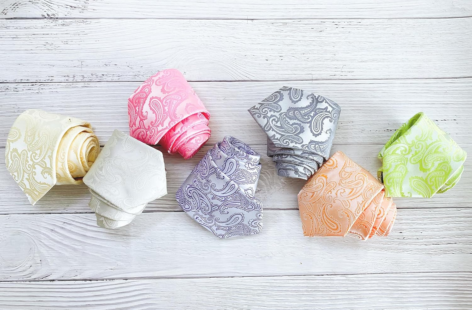 Kissties Mens Tie Set: Paisley Necktie + Pocket Square Hanky + Gift Box image number 6