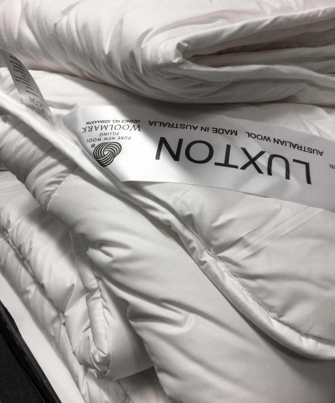 Luxton Australian Made All Season Wool Quilt King Size 500GSM 100% Wool Filling 100% Cotton Japara Quilt Doona Made in Australia (King Size) image number 3