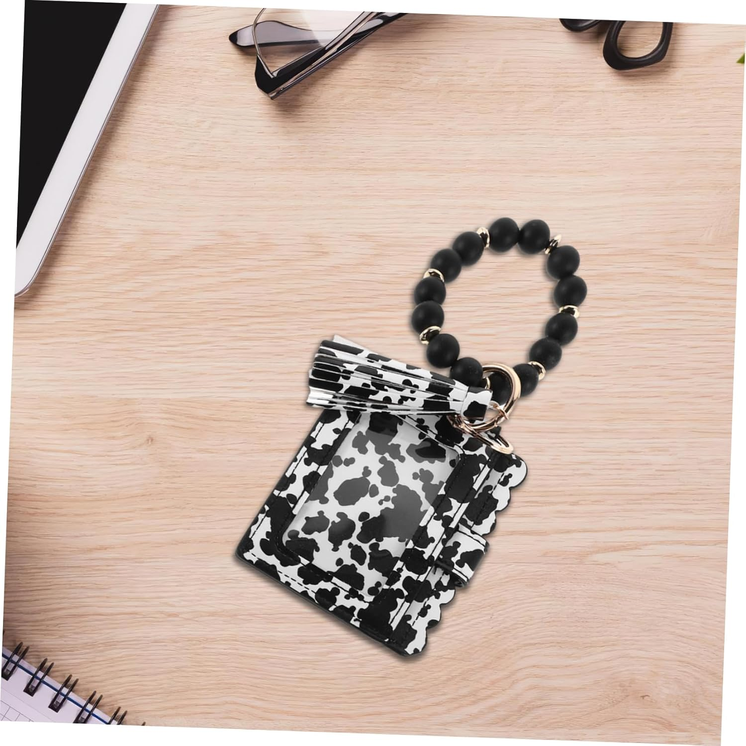 Healvian Elegant Cow Card Holder Keychain Compact Silicone Coin Purse Zipper Wallet Pouch Keychain for Women Coin Organizer Slim Wallet Accessory