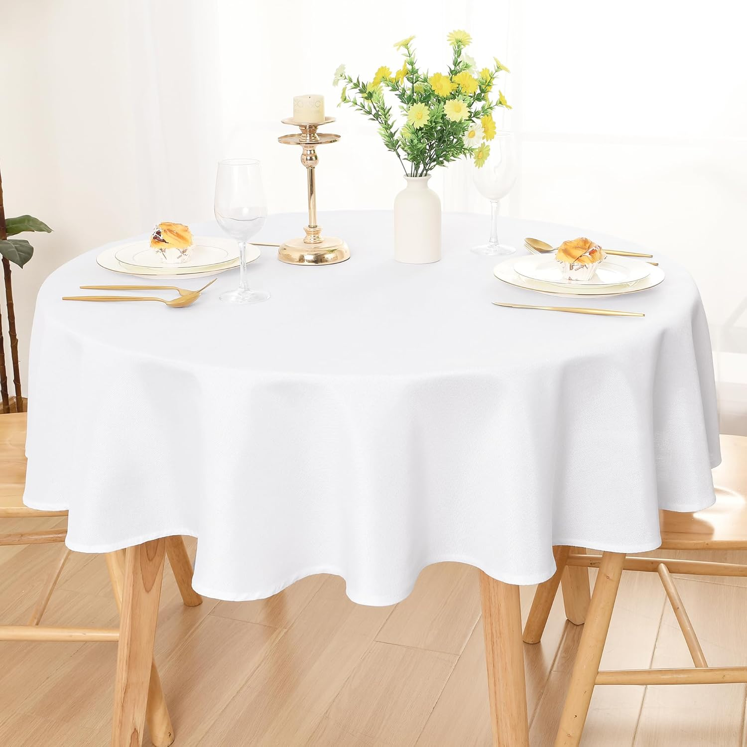 DWCN round Faux Linen Tablecloth 152Cm - Wrinkle and Stain Resistant Washable Polyester Fabric for Dining Room Kitchen, Dining, Party, Weddings and Restaurants, White