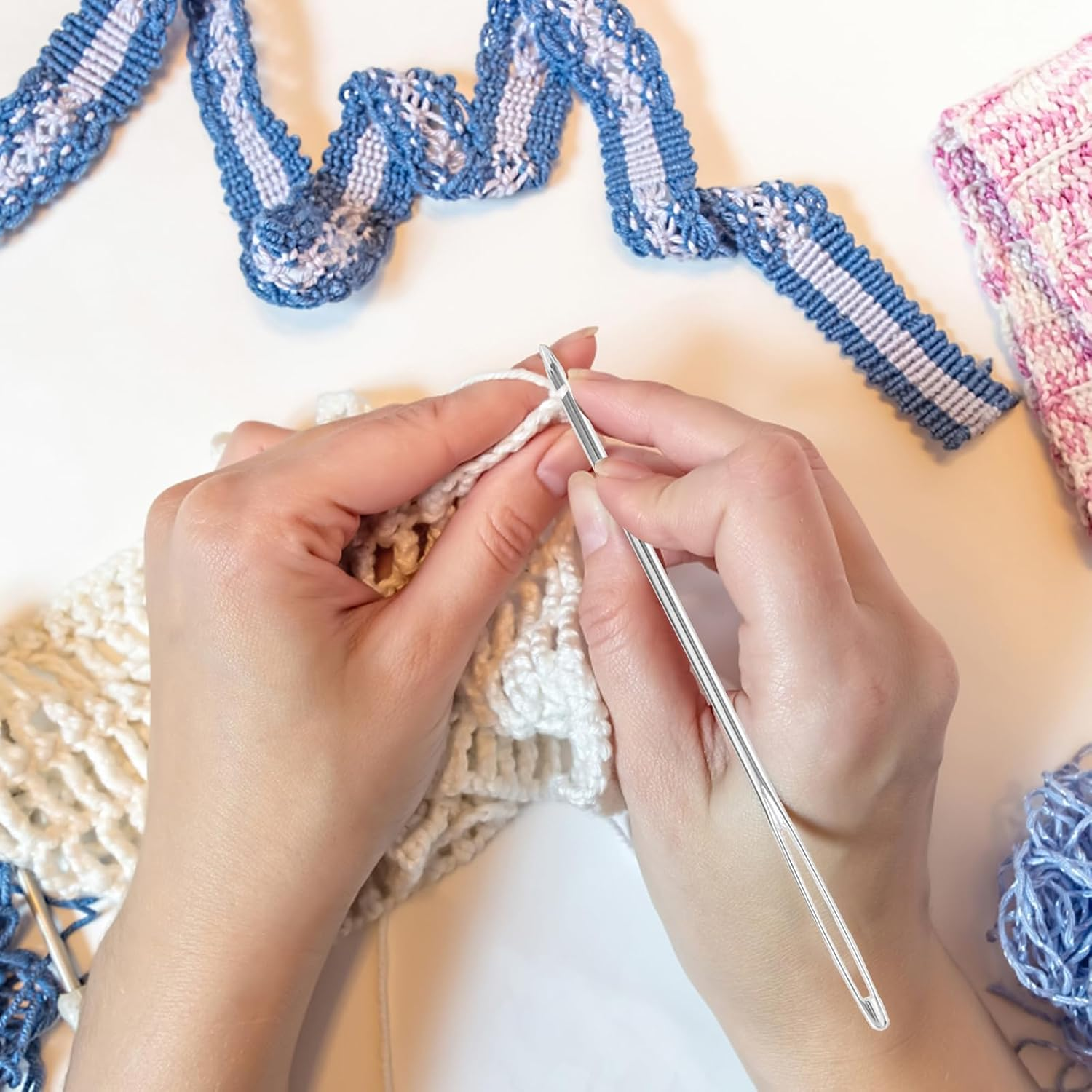 17PCS Yarn Needles Large Eye for Crochet, Crochet Kit with Big Eye Bent for Tapestry & Sewing Needle, Blunt Needles Wool Needles for Embroidery Tapestry Needle,Darning Needles for Yarn,Plastic Needles