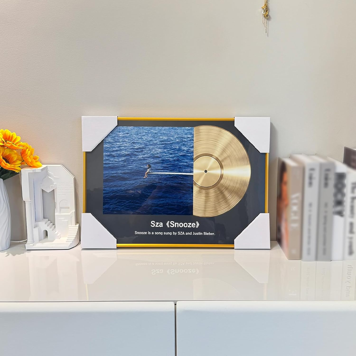 100 Pack Adjustable Cardboard Corner Protectors, Picture Frame Corner Protectors for Packing and Moving Painting Artworks, Fold 3 Ways to Fit Frames from 1" - 2.1"