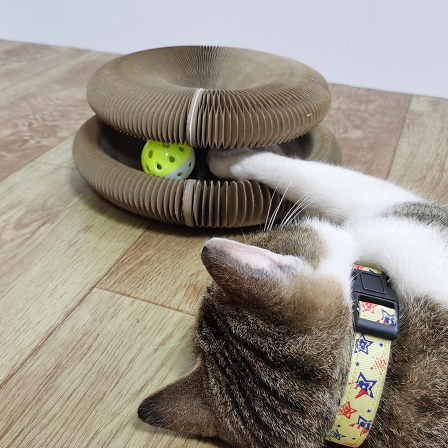 Cat Grinding Claw Scratching Ball, Healthy and Eco-Friendly Cat Scratcher Toy, Collapsible round Shape Cat Scratchers for Sleeping image number 1