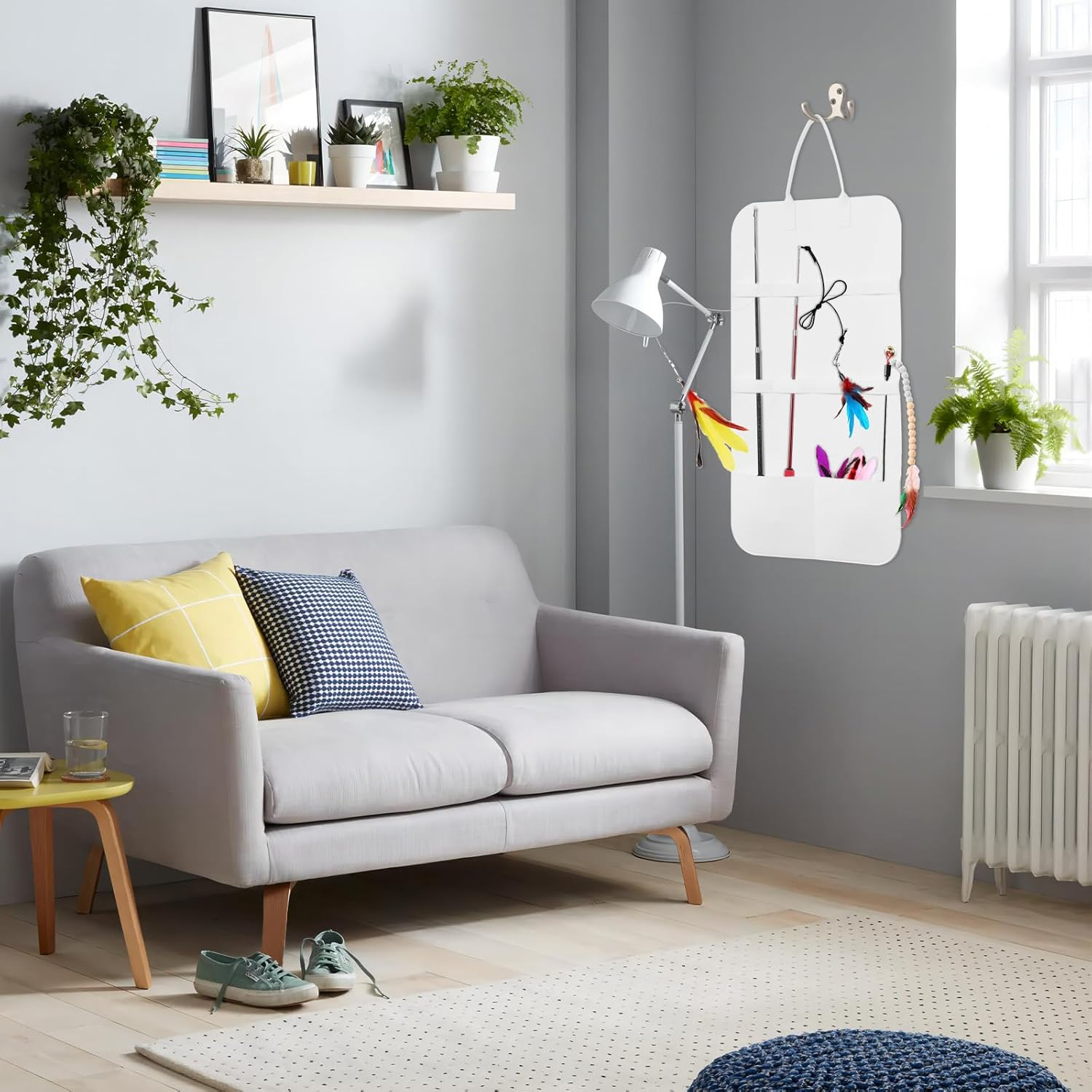 Cat Teaser Wand Holder, Felt Cat Wand Toy Storage Bag, Space Saving Cat Wand Toy Hanging Organizer, Multifunctional Cat Toy Hanging Organizer for Indoor Cats