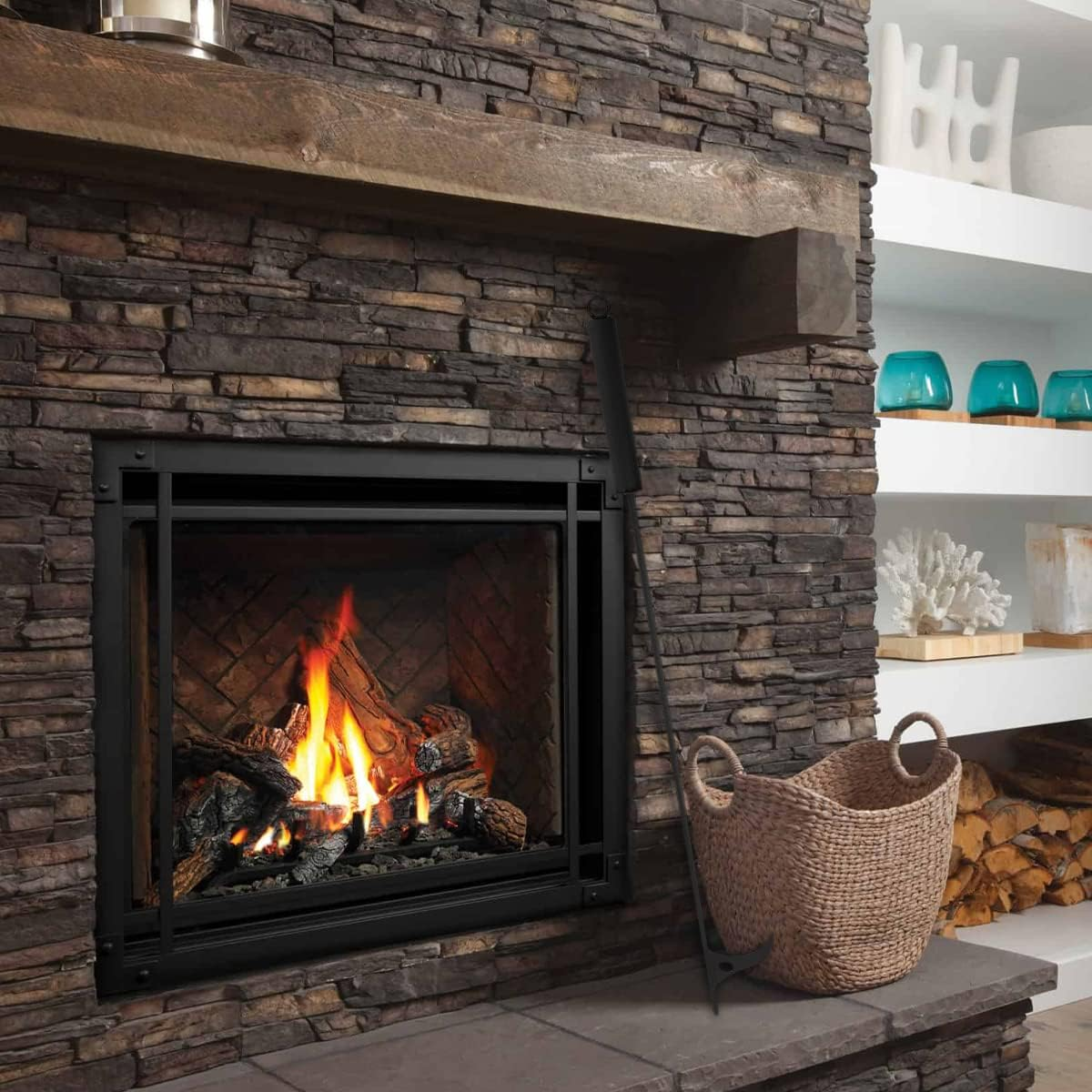 Fire Pit Poker 40-Inch Extra Long Heavy Duty Wrought Steel Fire Poker Solid Steel Campfire Poker Black Fire Poker Stick Portable Outdoor Fire Poker for Fireplace Camping Fire Stove Hiking \