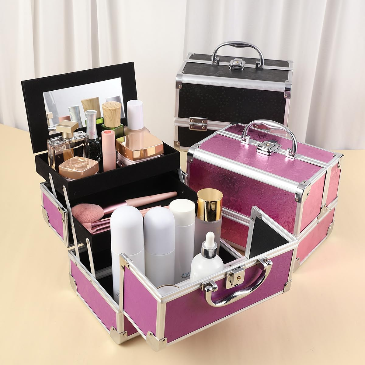 Makeup Train Box Cosmetic Case Portable Makeup Box Storage 2-Layer Tray Cosmetic Storage with Mirror Lock Suitable for Beautician Beauty Supplies Nail Art Travel Cosmetic Case 23 * 17 * 17 (Pink)