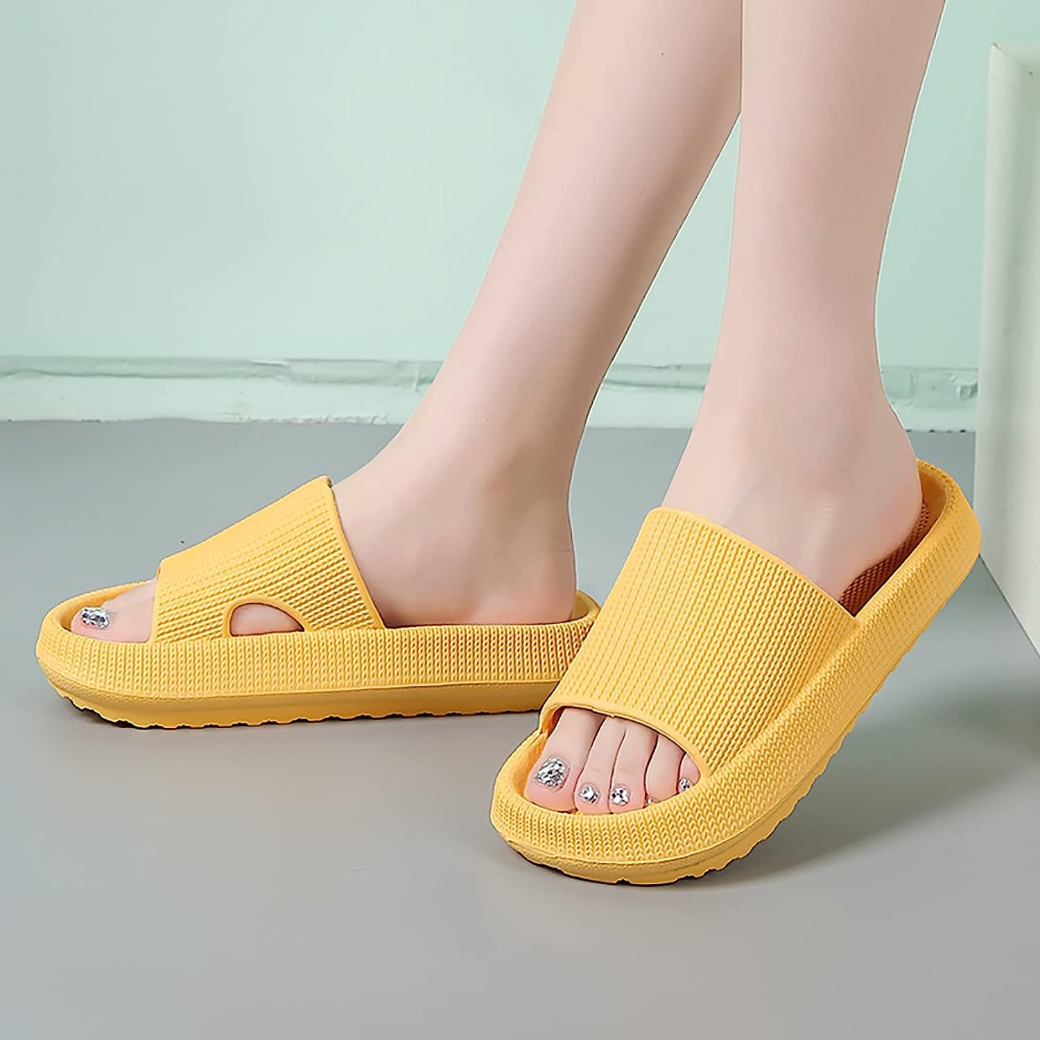 Comfort Cloud Slides for Women Sandal Summer Beach Pool Shoes Thick-Soled Quick Drying Pillow Slippers Non-Slip Bathroom Open Toe House Slippers image number 5