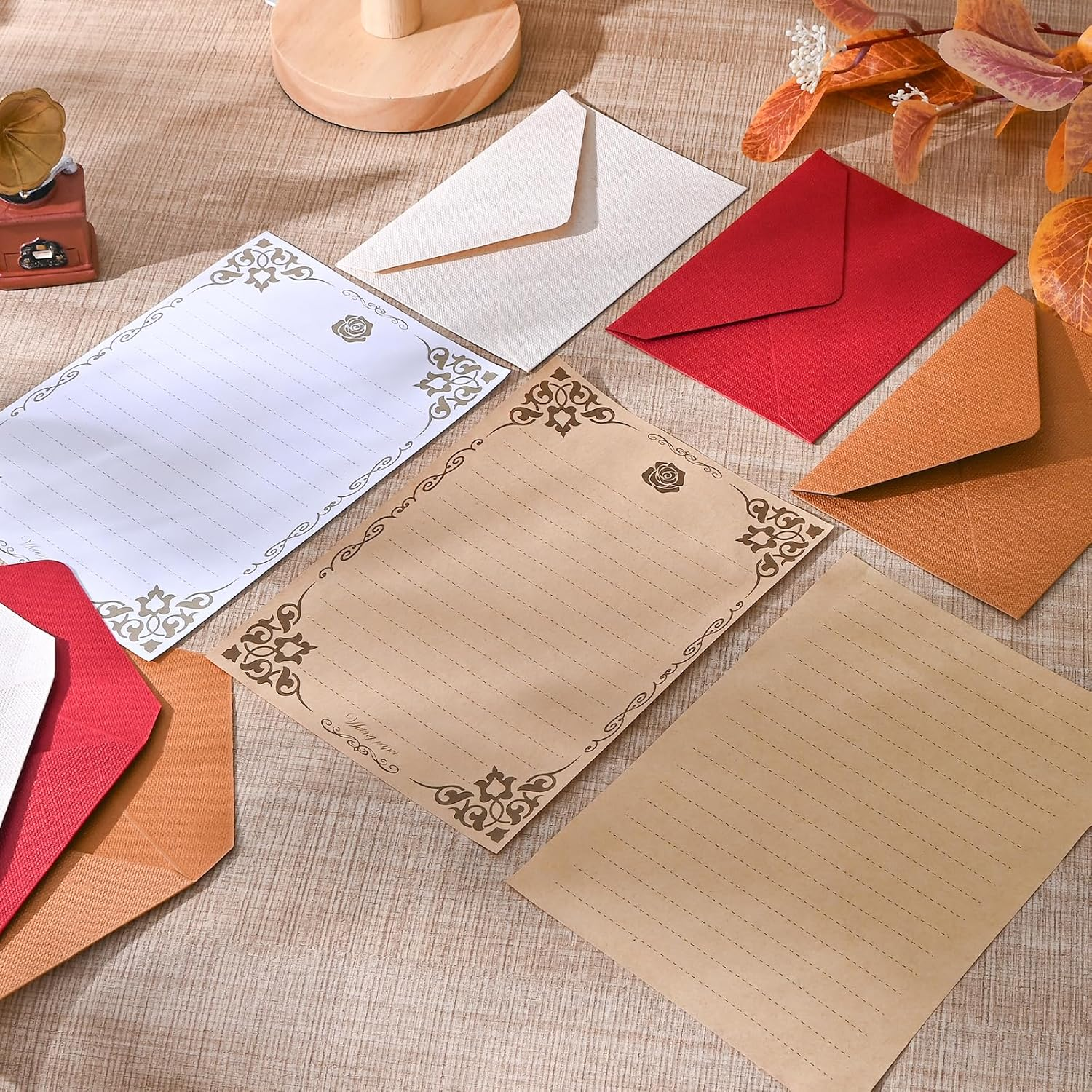 BAYTORY 27Pcs Stationery Paper and Envelopes Set, A6 Vintage Envelopes, Love Letter Papers Letter Writing Kit, Letter Writing Stationery for Invitation (Multicolor & Letter Papers)
