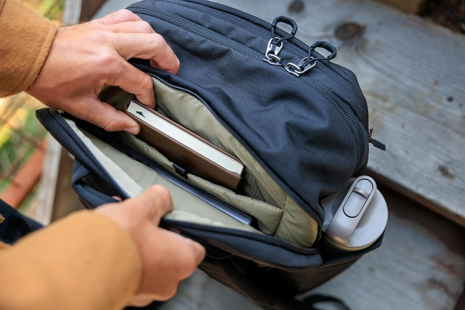 Gregory Unisex Border Travel Backpack (Pack of 1) image number 3