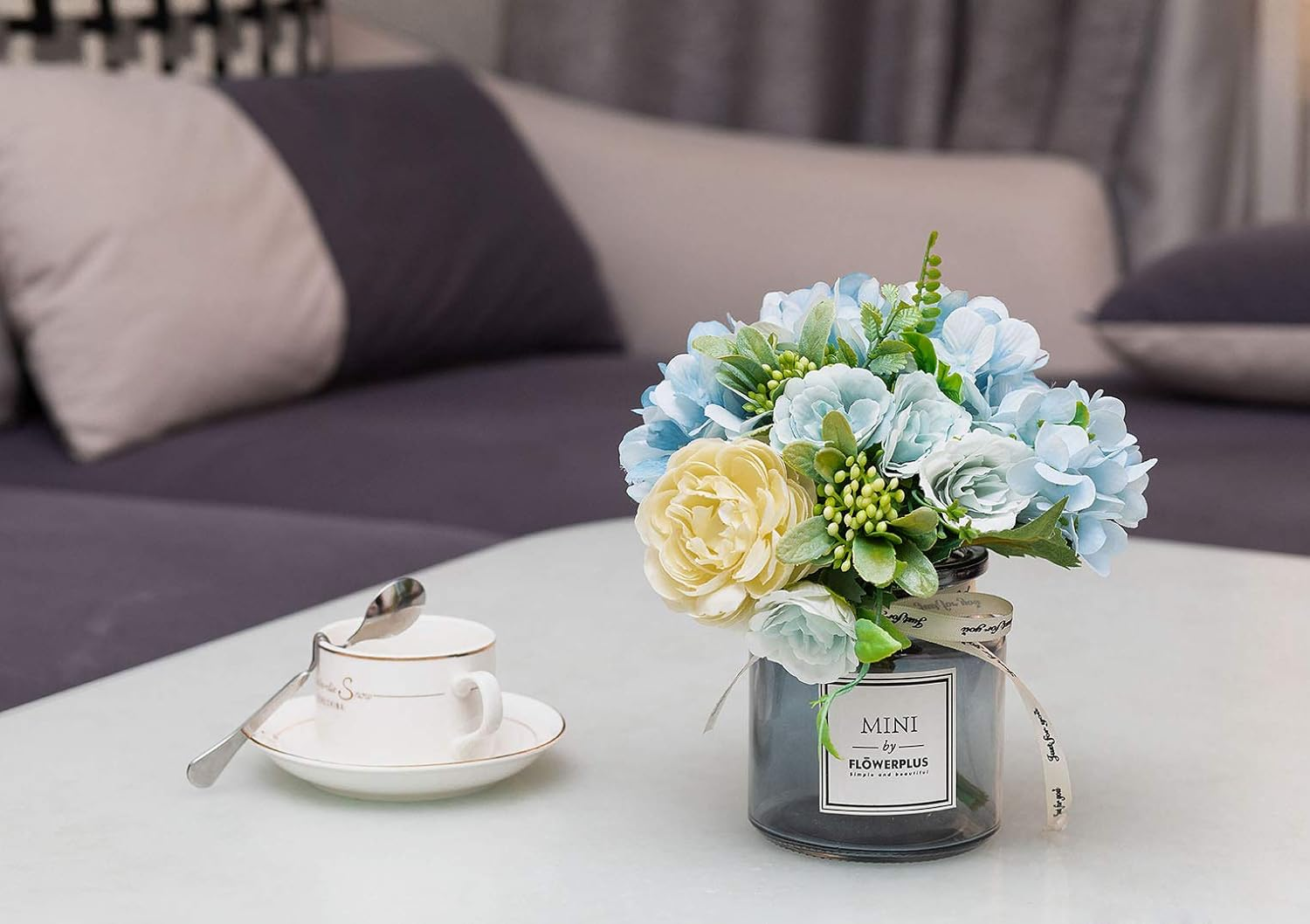 Artificial Flowers with Vase, Hydrangea Hand Bouquet and Vase, Ins Style Artificial Flower Set, Suitable for Living Room, Dining Table, Office, Wedding, Hotel Banquet Home Decoration. (Blue) image number 3