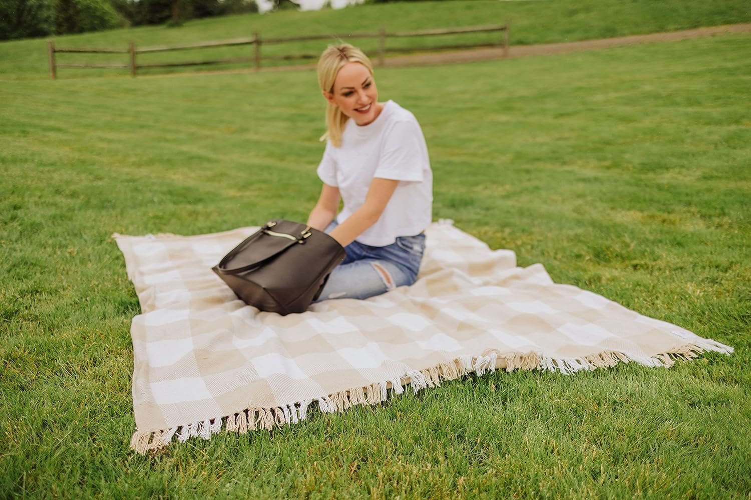 PICNIC TIME, Montecito Picnic, Outdoor, and Beach Blanket with Harness, Montecito Picnic, Outdoor, and Beach Blanket with Harness, One Size, White & Taupe Windowpane - Beige image number 5