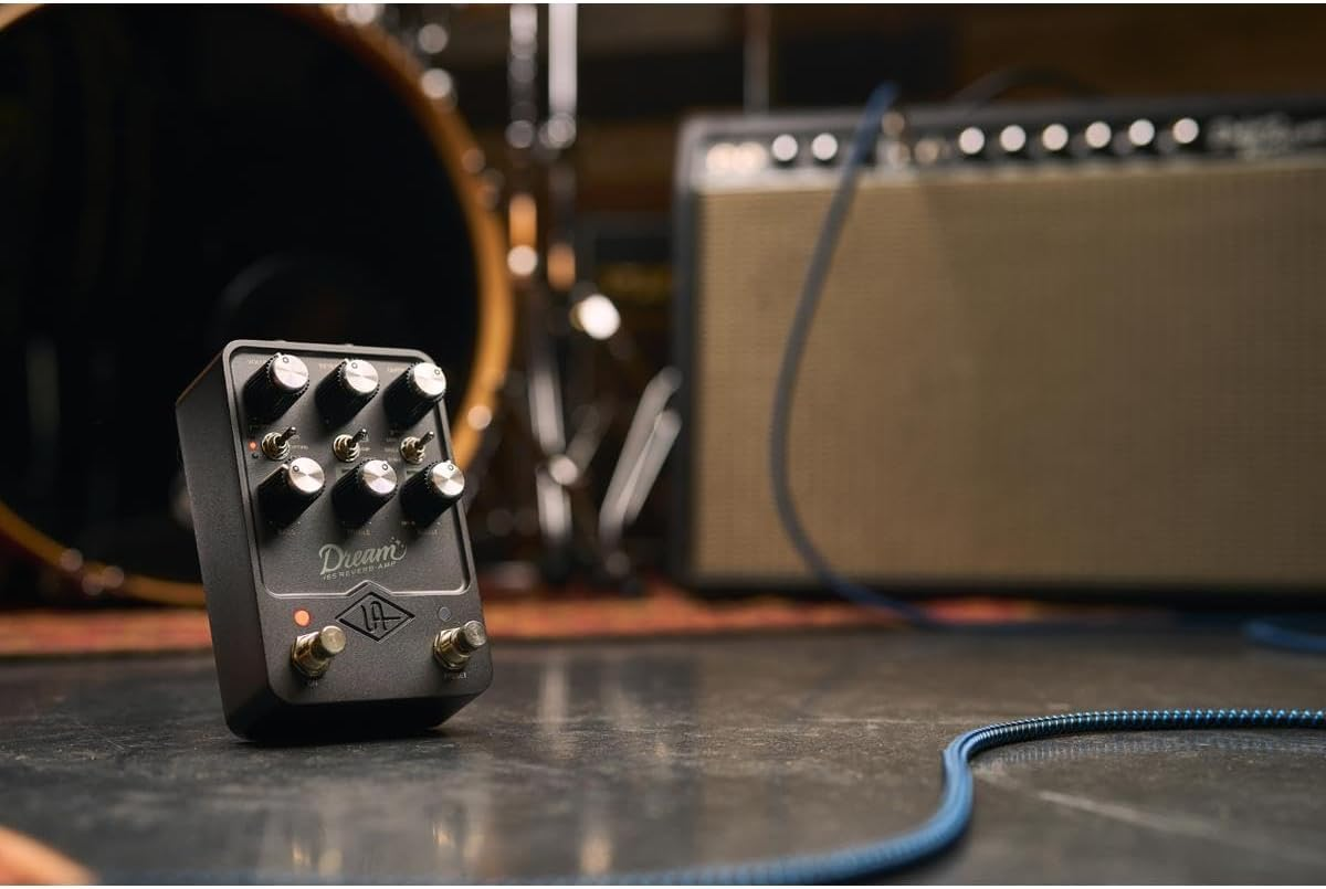 Universal Audio UAFX Dream '65 Reverb Amplifier (GPM-DRM) image number 6