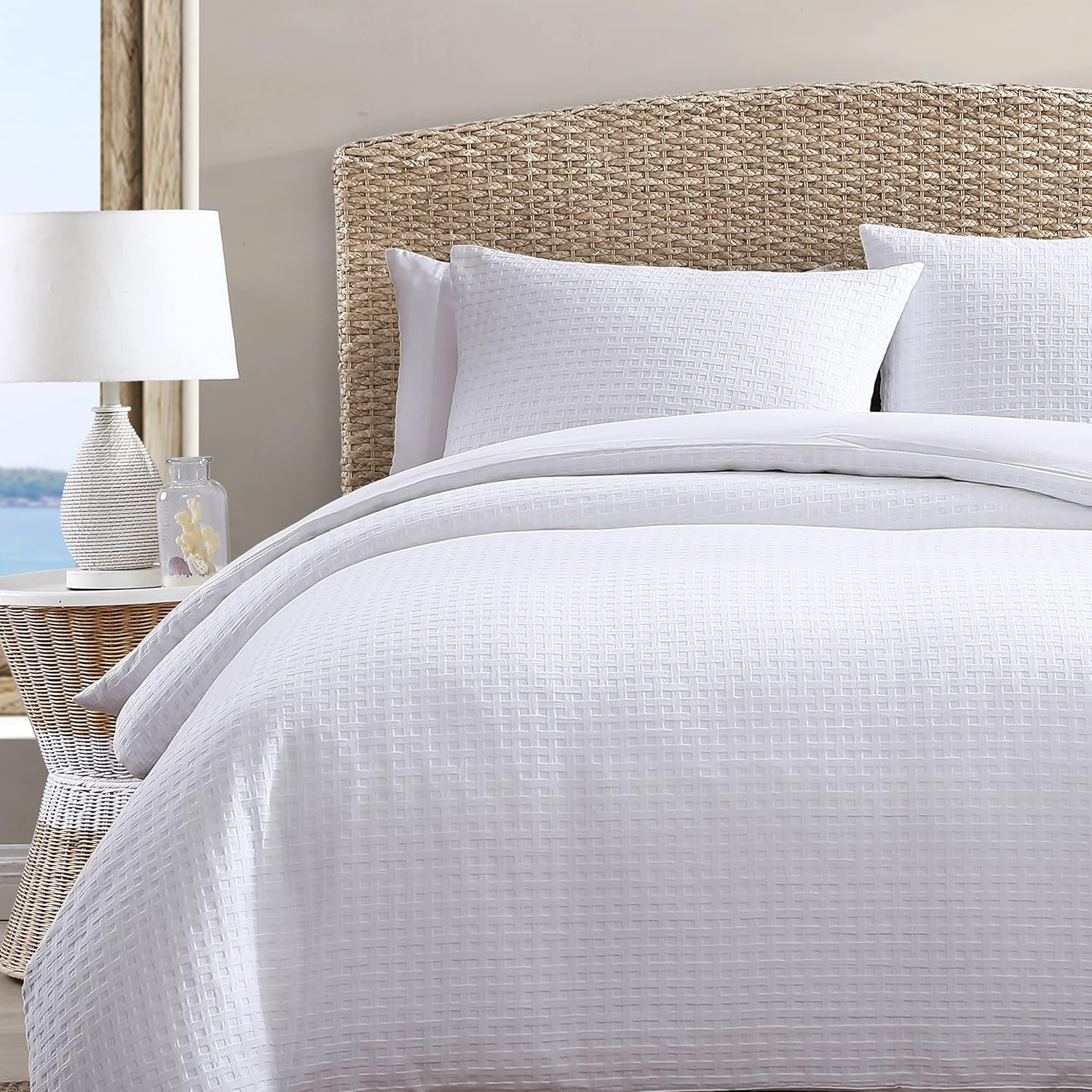 Tommy Bahama - King Duvet Cover Set, Soft Cotton Bedding with Button Closure, Includes Matching Shams (Basketweave White, King) image number 4