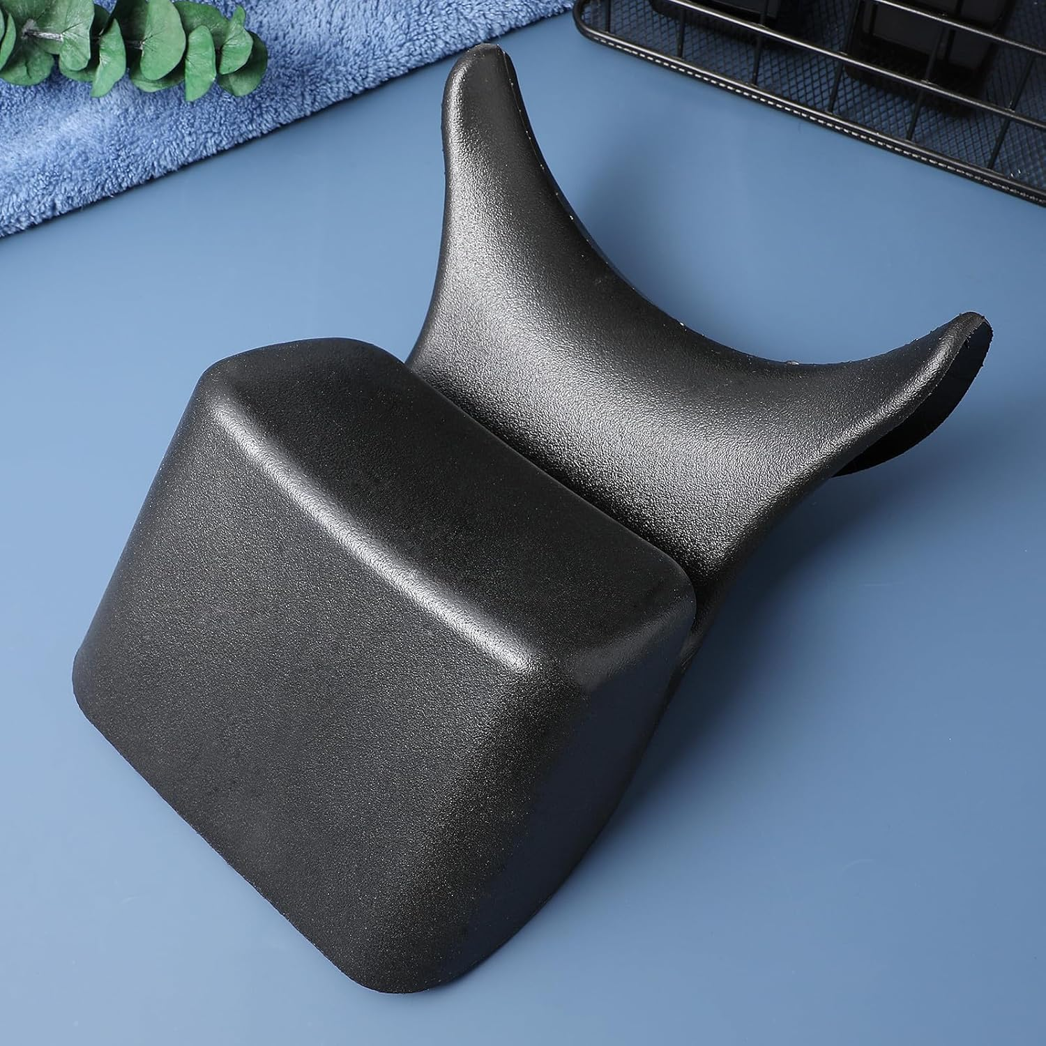 HAKIDZEL Salon Neck Rest Pillow Made of Sturdy Pu Material Reusable Hair Washing Cushion for Beauty Beds and Barber Shops Comfortable Neck Support image number 4