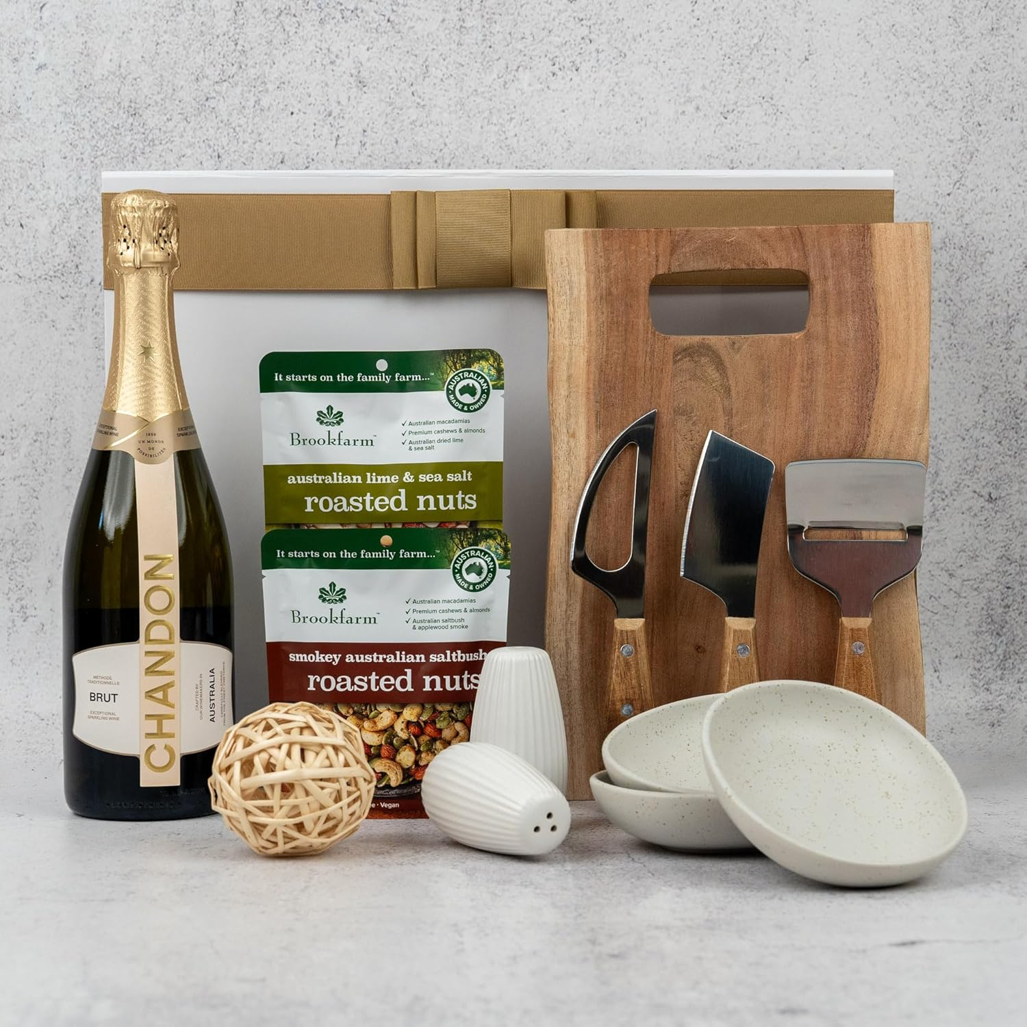 Shiraz Indulgence Gift Hamper - Aussie Gifting Ideas for Birthdays, Christmas, Mothers Day, Anniversaries - Includes Shiraz Premium Wines and Elegant Dining Essentials (Popular White Wine) image number 4