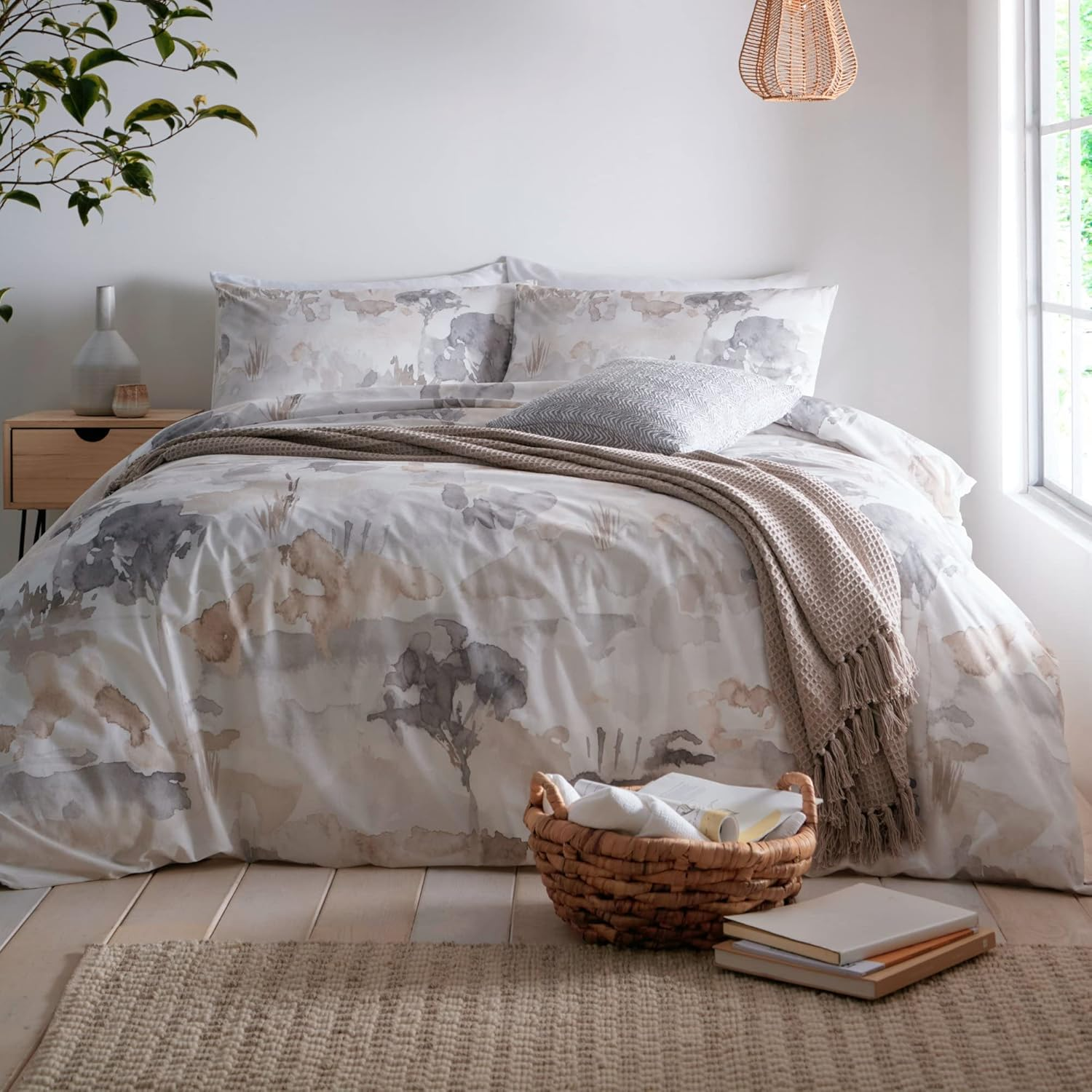 Appletree - Linen Landscape Duvet Cover - Double Bedding Size (200 X 200Cm) - Soft 100% Cotton - 2 Pillowcases - Watercolour Art Bedding in Natural - Linen Duvet Cover - Abstract Print Duvet