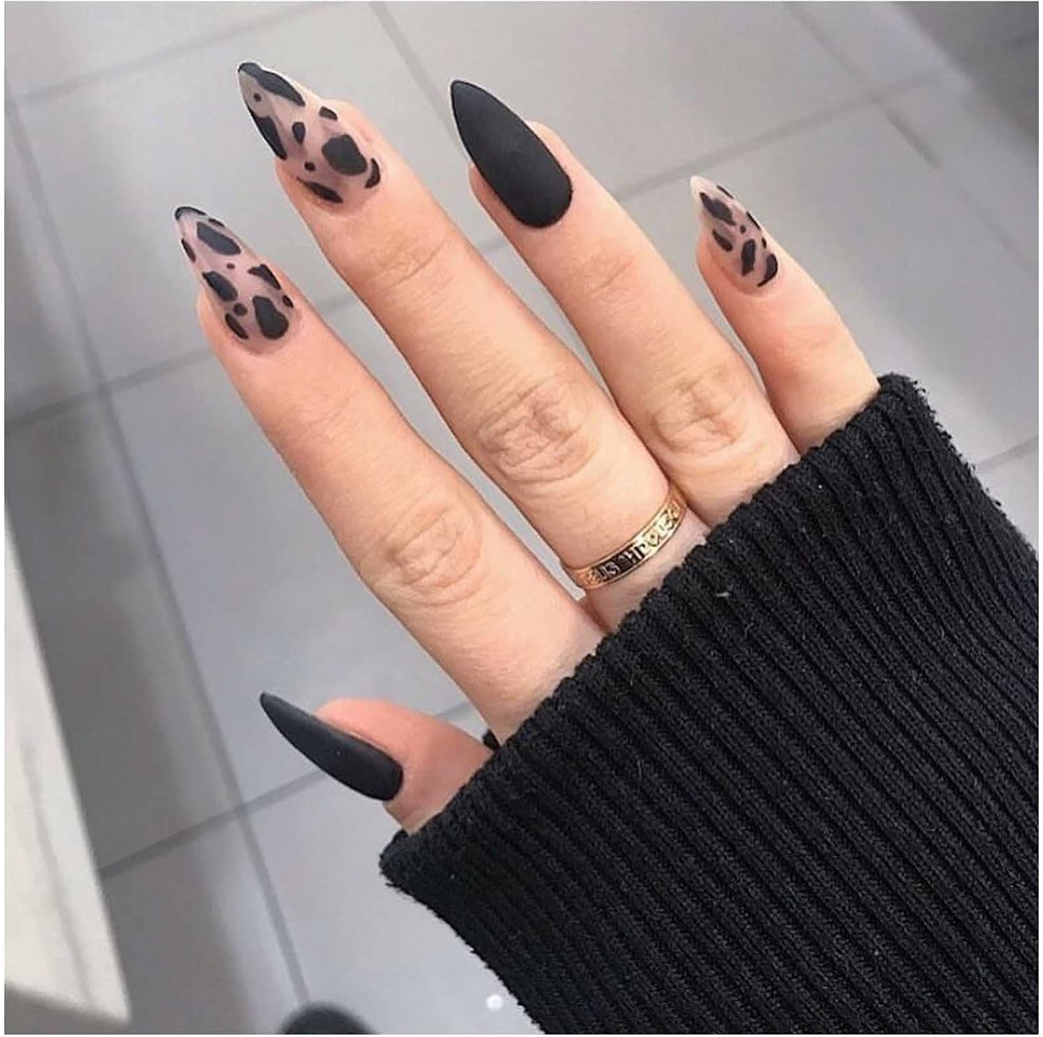 Yheakne 24Pcs Long Leopard Matte Stiletto False Nails Fashion Clip on Artificial Full Cover Nails Tips image number 2