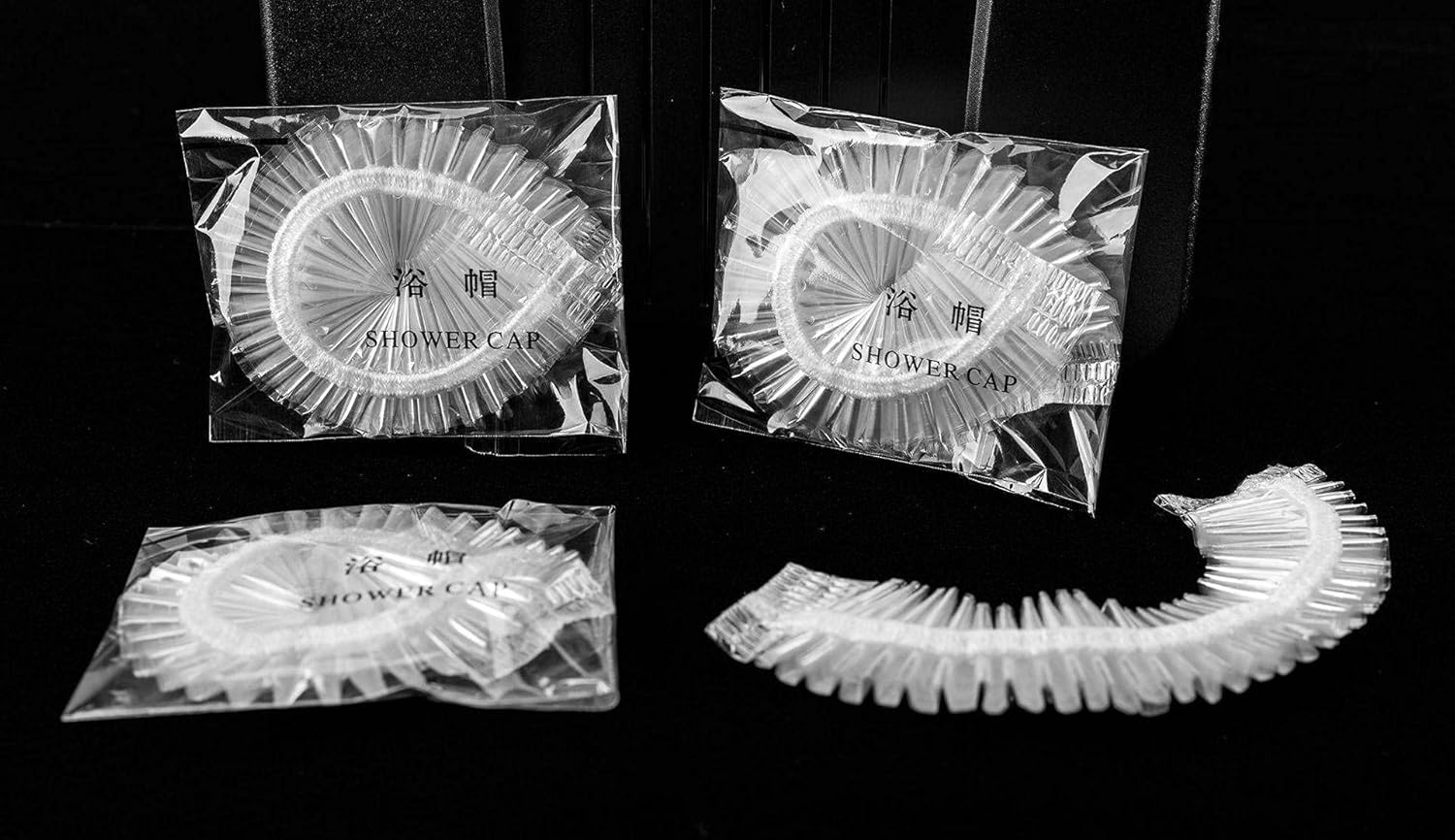 Boxcute Disposable Shower Caps - 100Pcs, Transparent PE, White, Unisex, Kids & Adults with Mobility Issues image number 6