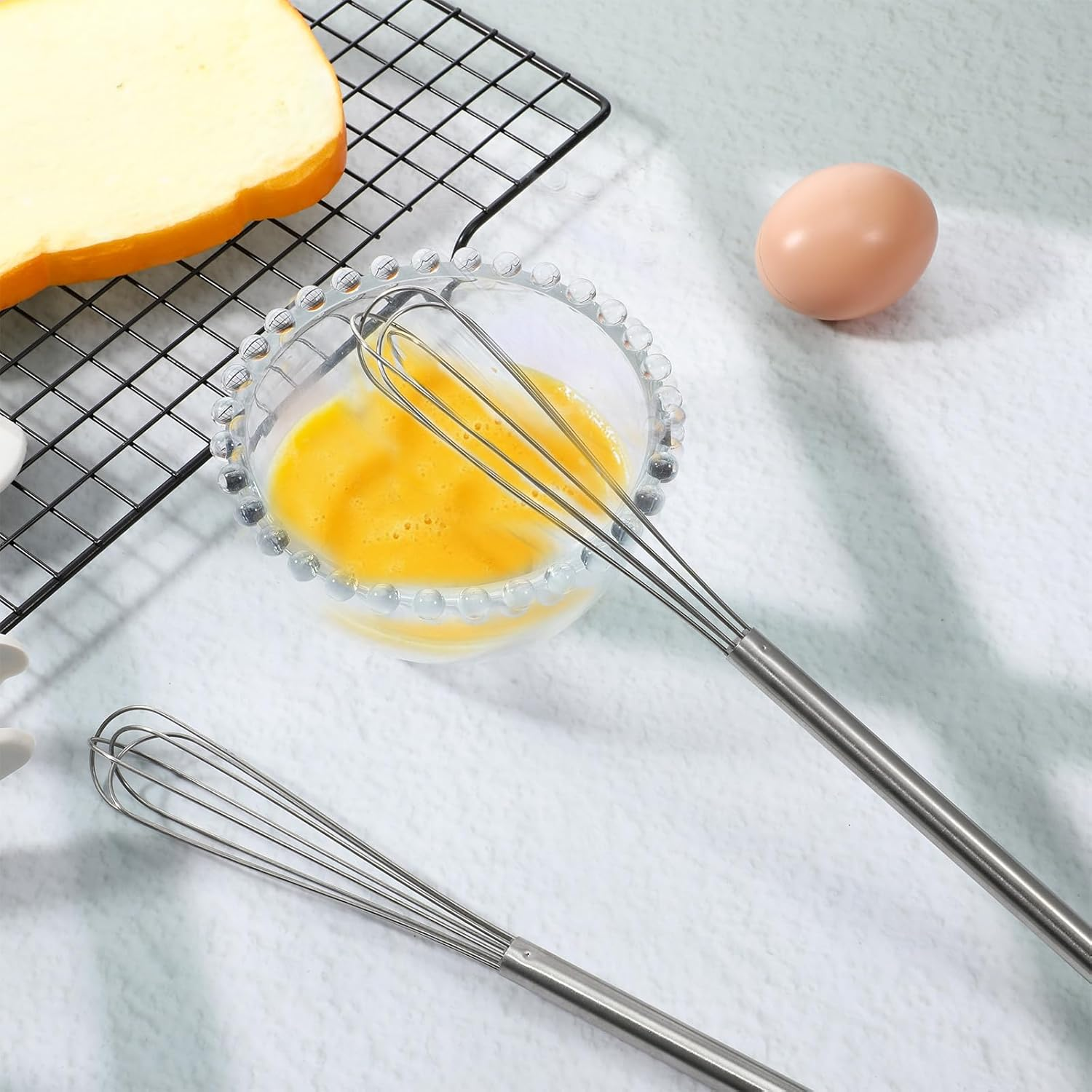 LIQWEI Pack of 2 Small Whisks, 28 Cm Long Manual Whisk, Small Whisk, Mini Stainless Steel Whisk for Can Stir Dough, Stirring, Protein, Beat, Butter, Stirring Cream, Whipping