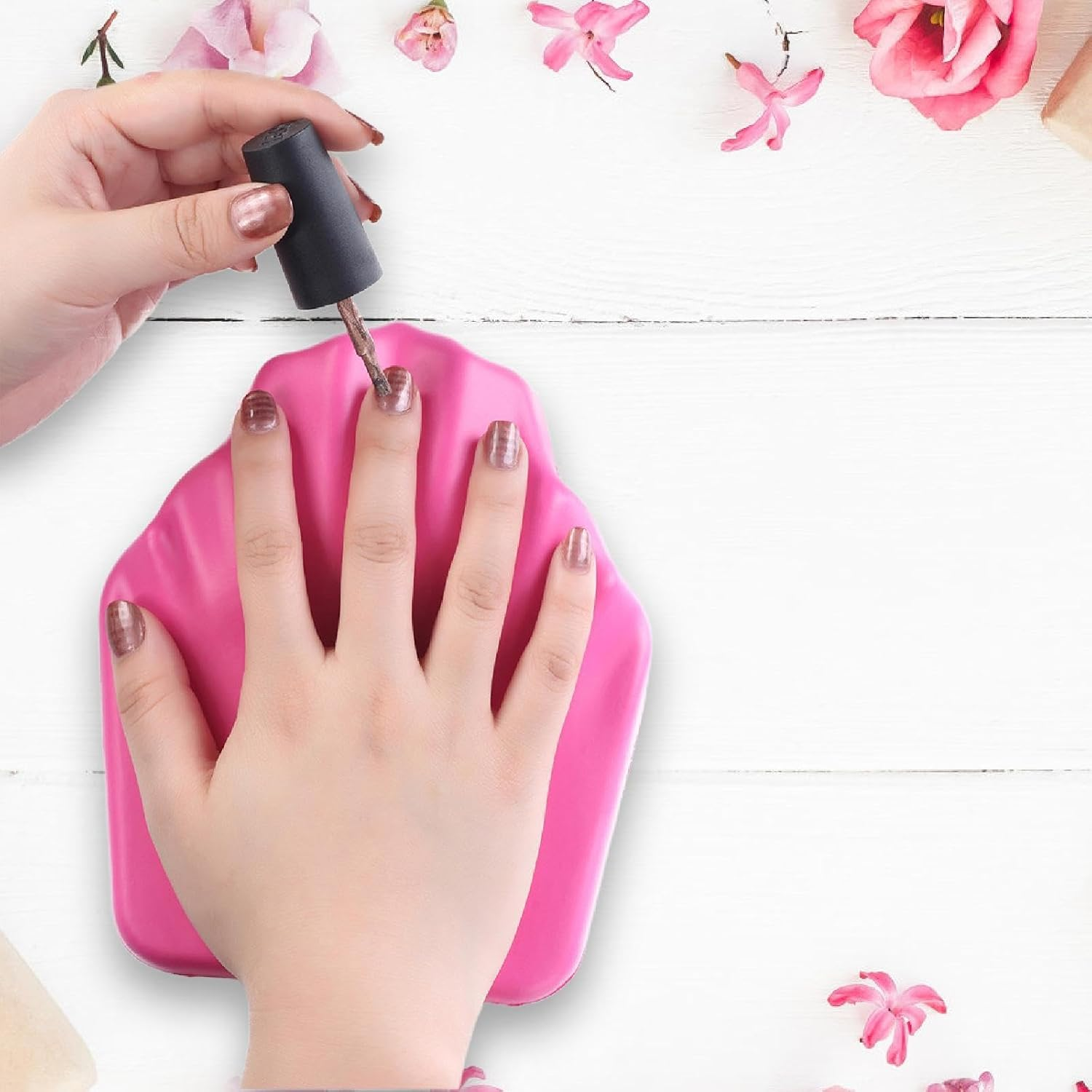 "Abbraccia" Nail Pillow, Hand Rest Cushion, Station Home Use Multipurpose Sturdy Equipment, Soft Manicure Hand Pillow, Nail Art Cushion image number 2