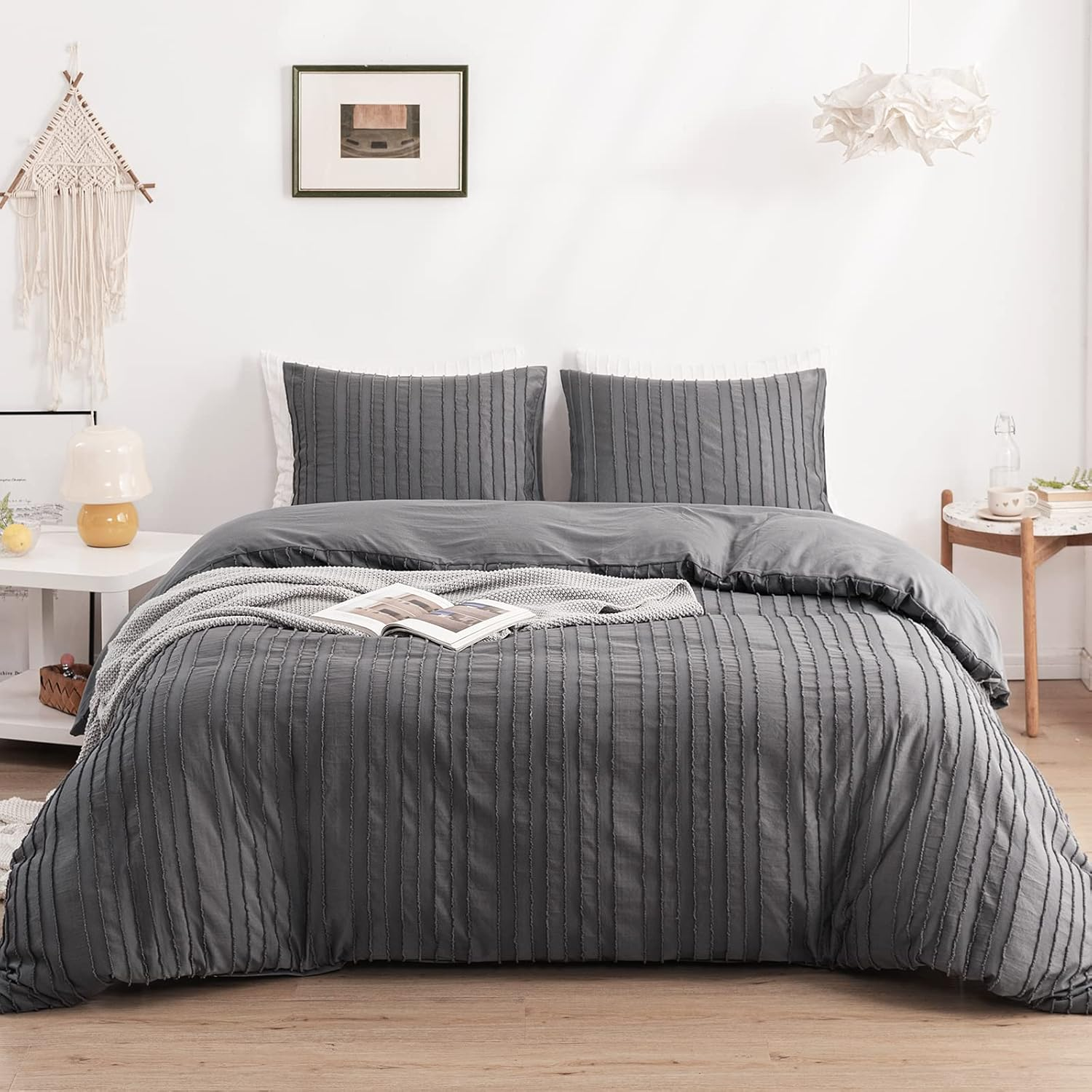 WARMDERN White Boho Duvet Cover Set King Size, Striped Textured Duvet Cover Tufted Bedding Set, 3 Pcs Ultra Soft Washed Microfiber Duvet Cover with Zipper Closure (Queen, White)