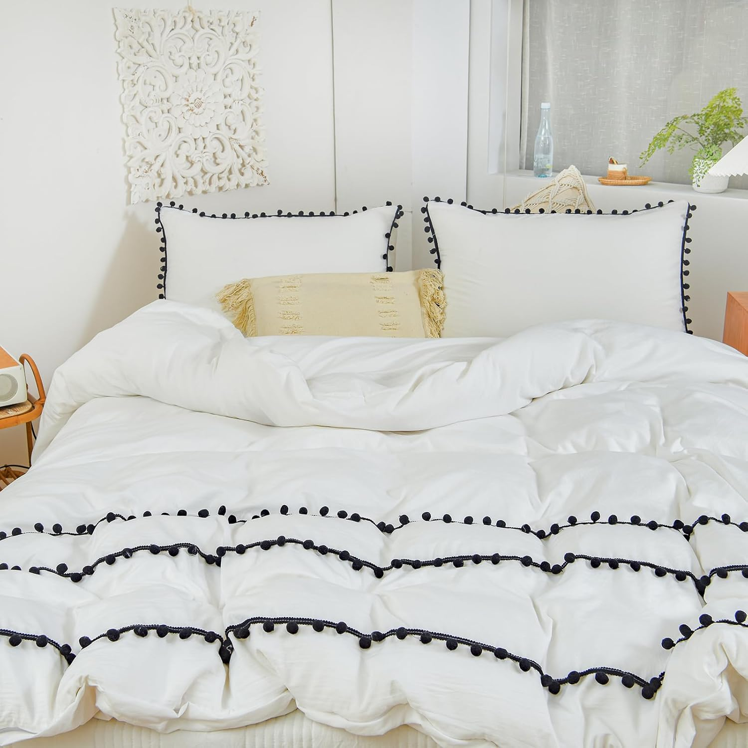Herside White Duvet Cover Set Super King 260X220Cm Boho Bedding All Black Pom Poms Fringed Design Soft Microfibre Shabby Chic Bedding Sets with 2 Pillowcases (White Black,Super King) image number 1