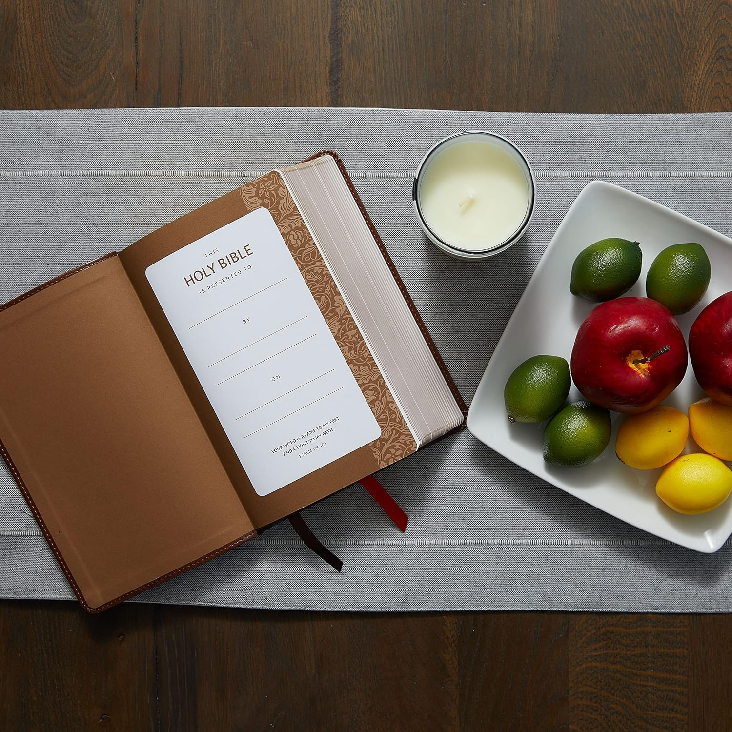 NKJV Personal Size Reference Bible, Sovereign Collection, Red Letter, Comfort Print [Brown]: Holy Bible, New King James Version image number 2