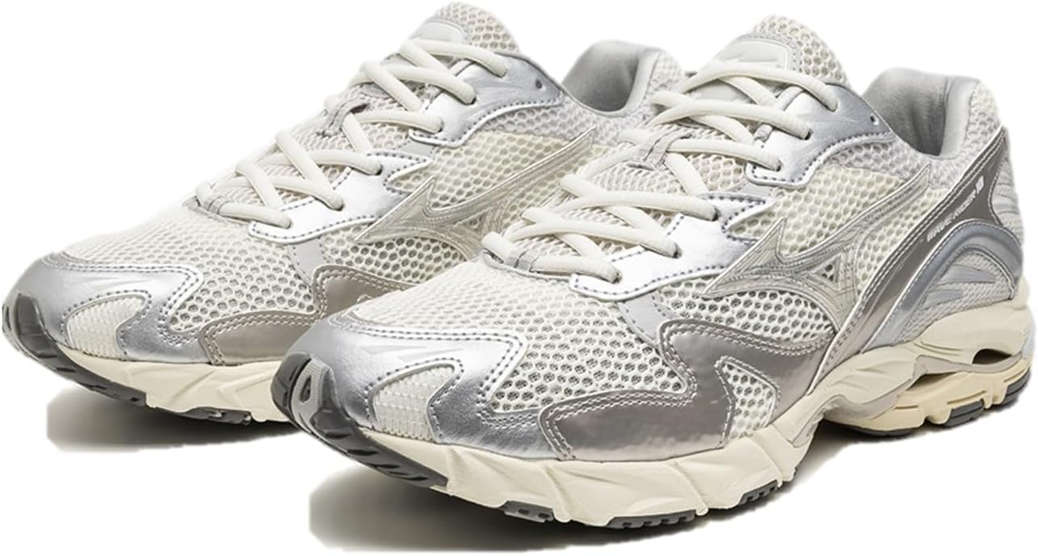 Mizuno Wave Rider Sneakers, 10 Casual Fashion