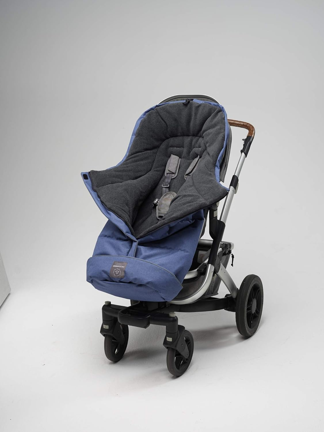 Universal Fit Fleece Footmuff (Linear Blue/Black)