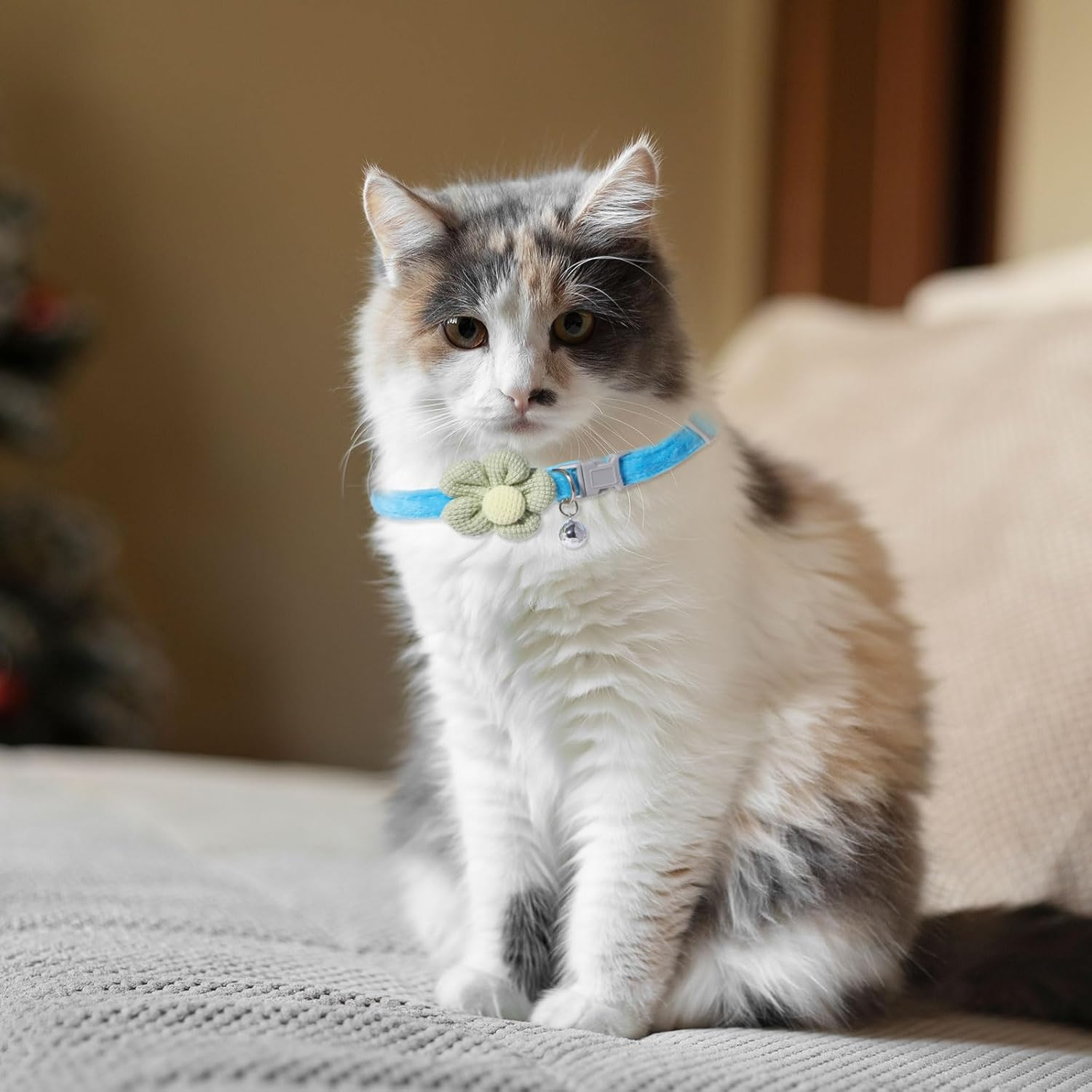 GLOBLELAND 4 Pieces 4 Styles Knitted Cat Collars with Bells Cute Kitten Flower Collars Pet Necklace Accessories with Safety Clasp Adjustable Safety Collar